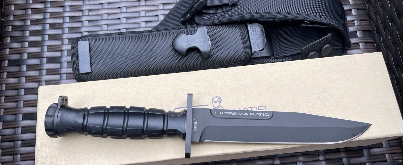 Extrema Ratio MK2.1 black multipurpose knife dagger clip point blade N690 steel Extrema Ratio MK2.1 black multipurpose knife dagger clip point blade N690 steel