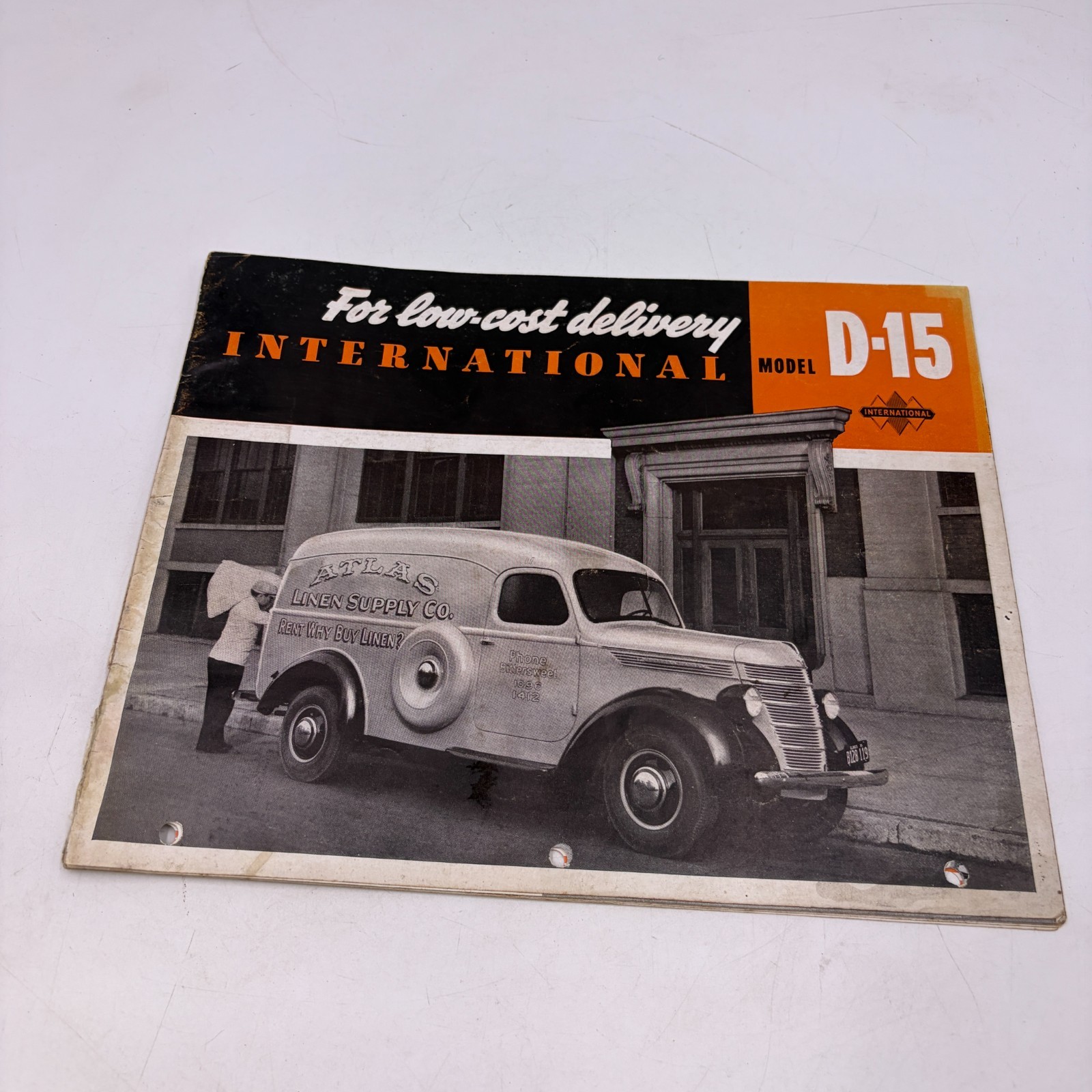 1940 International D-15 Truck Brochure Pickup Panel Stake Original 40
