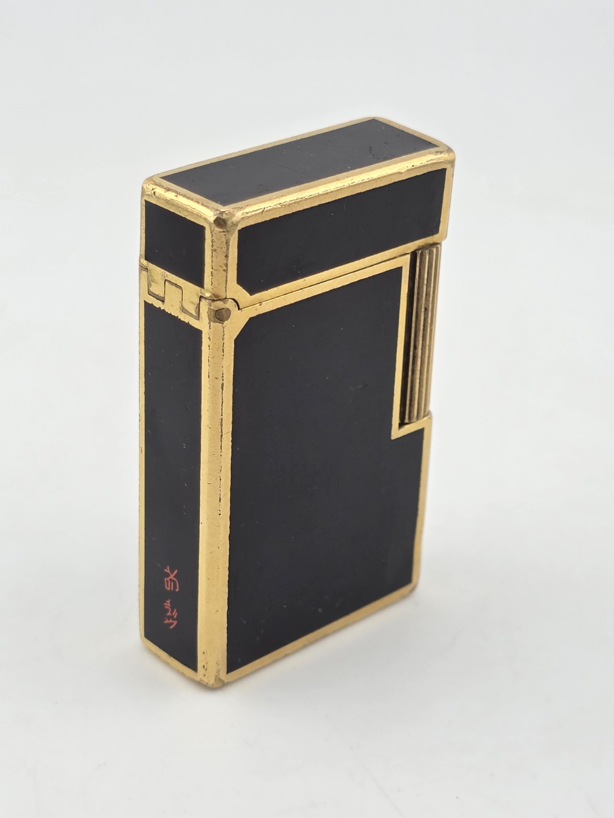 Vtg Authentic St Dupont Laque De Chine France Gold Plated Ligne 1 Lighter. Works Vtg Authentic St Dupont Laque De Chine France Gold Plated Ligne 1 Lighter. Works