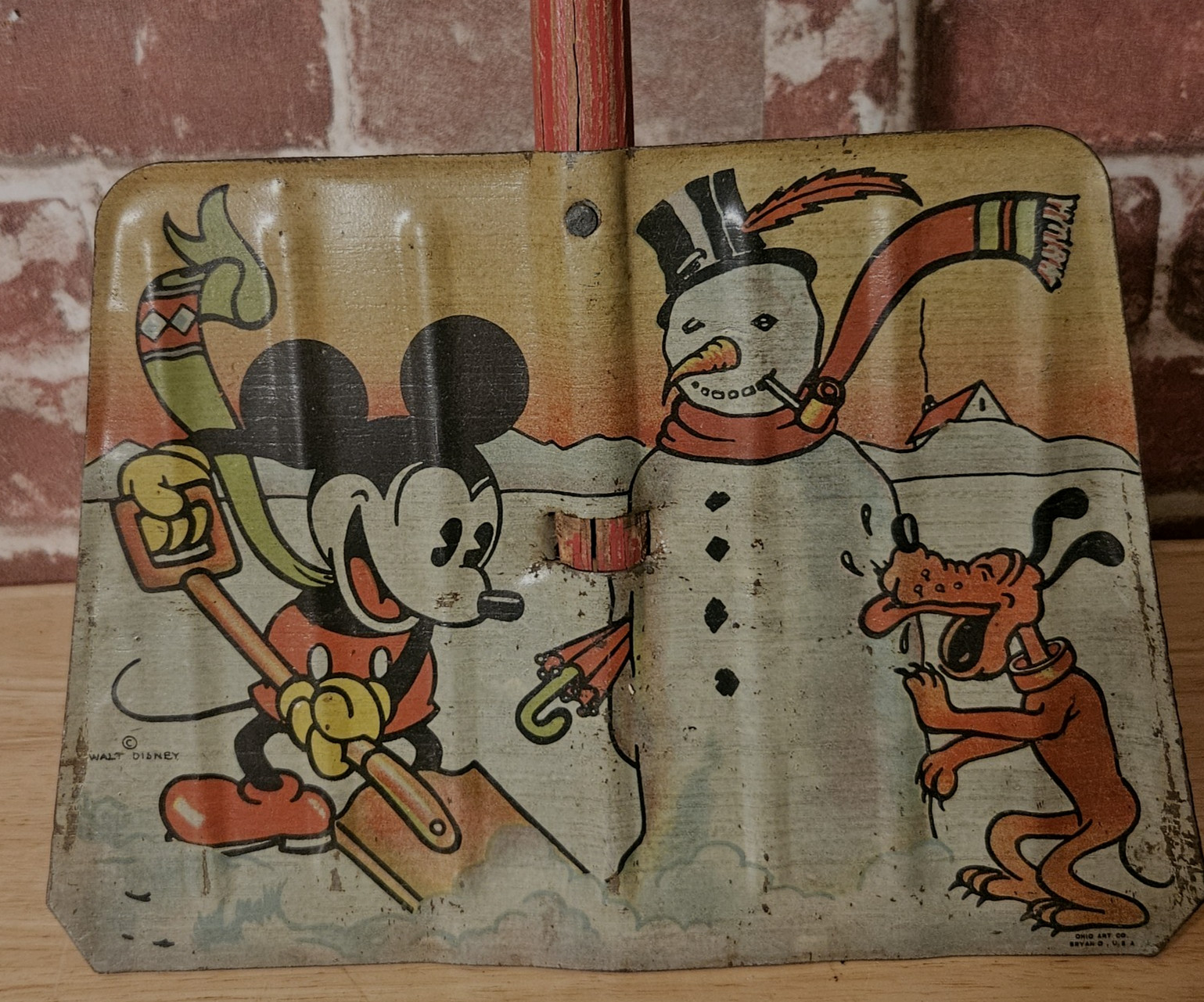 VINTAGE DISNEY MICKEY MOUSE KIDS TIN SNOW SHOVEL 1930's OHIO ART CO. - ORIGINAL