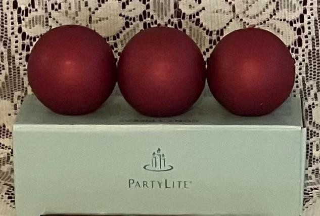 PartyLite HOLIDAY SPICES 2” Shining Mini Ball Candles Q23239 Red Christmas 3