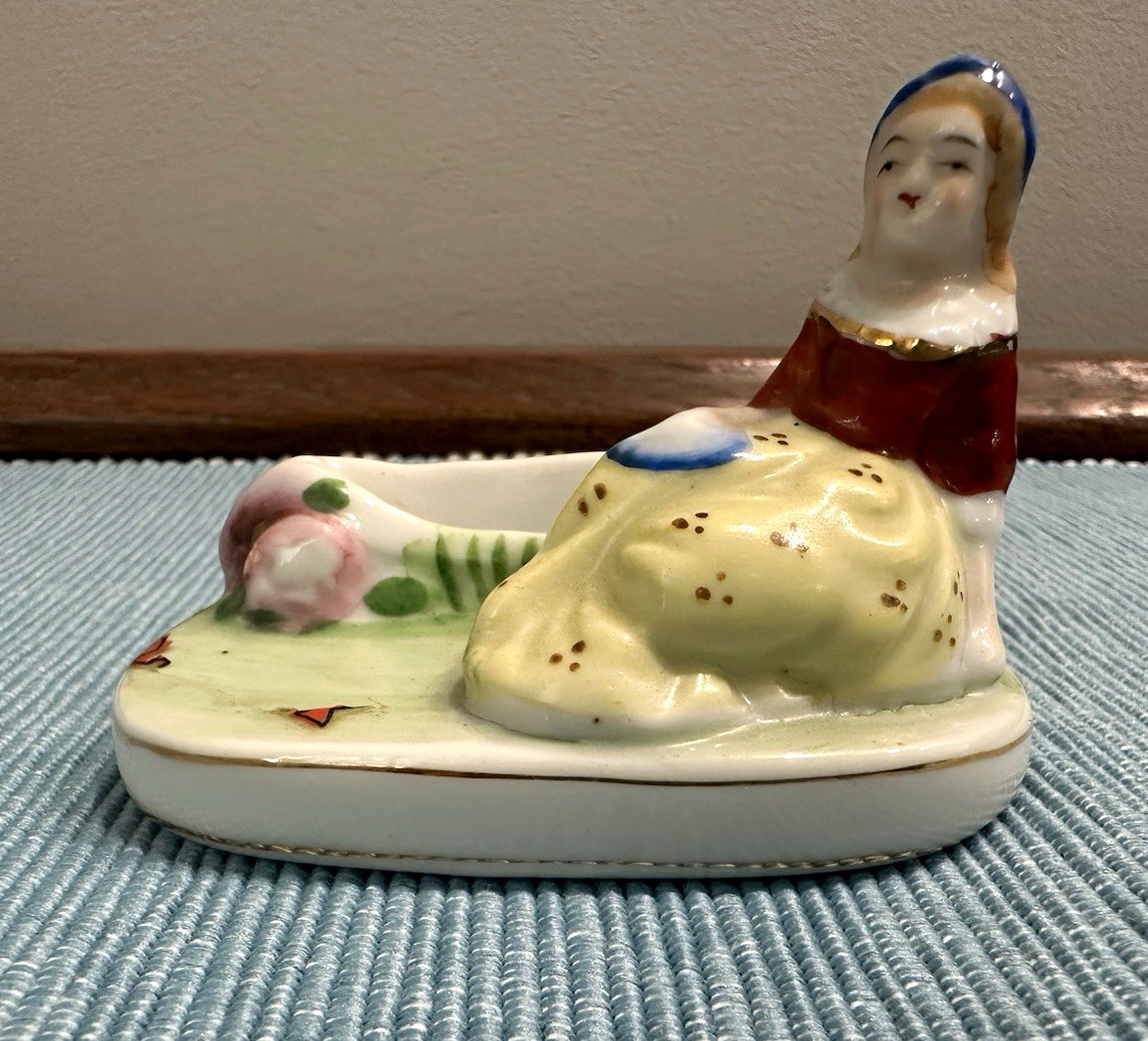 VTG Occupied Japan Porcelain Figura Cardholder Woman Blue Bonnet Yellow Dress VTG Occupied Japan Porcelain Figura Cardholder Woman Blue Bonnet Yellow Dress