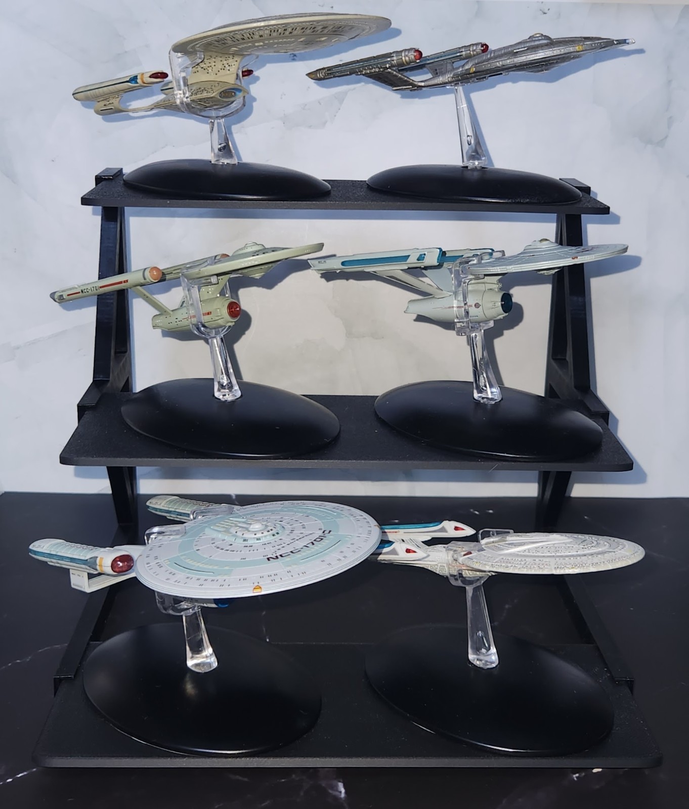 3 Tier Display Stand For Eaglemoss Hero Collector Star Trek Ships (Black) 3 Tier Display Stand For Eaglemoss Hero Collector Star Trek Ships (Black)