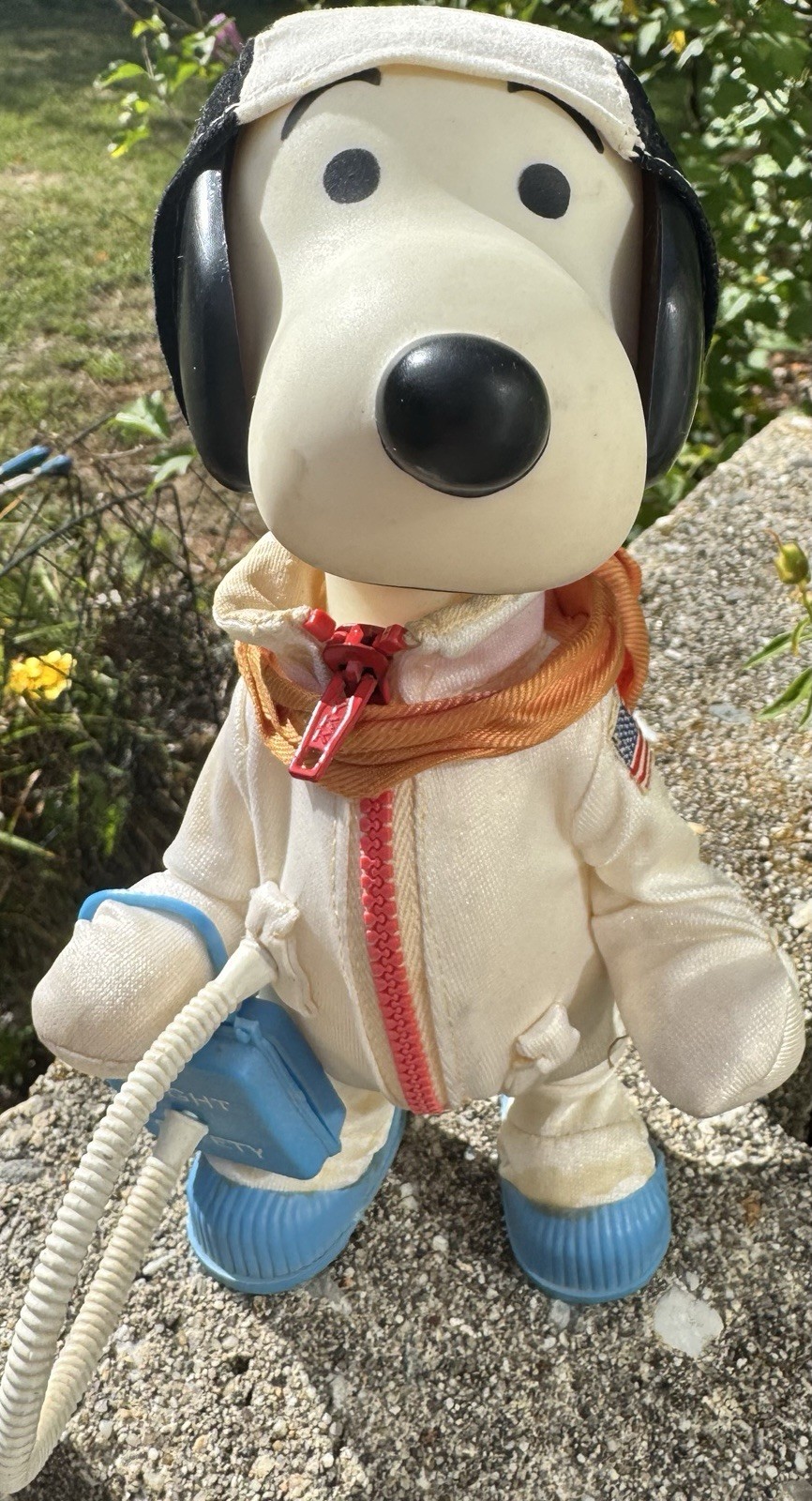 Neat-O 1969 United Features Peanuts’ Snoopy Astronaut Apollo 11 Moon Landing Neat-O 1969 United Features Peanuts’ Snoopy Astronaut Apollo 11 Moon Landing