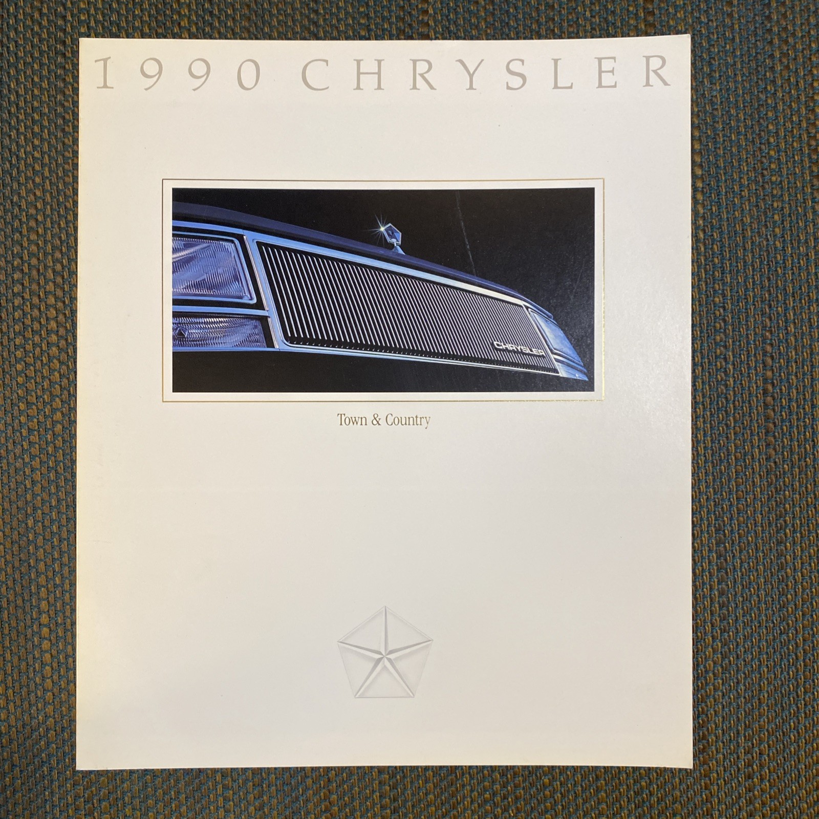 Original 1990 Chrysler Town & Country Sales Brochure 90 Original 1990 Chrysler Town & Country Sales Brochure 90
