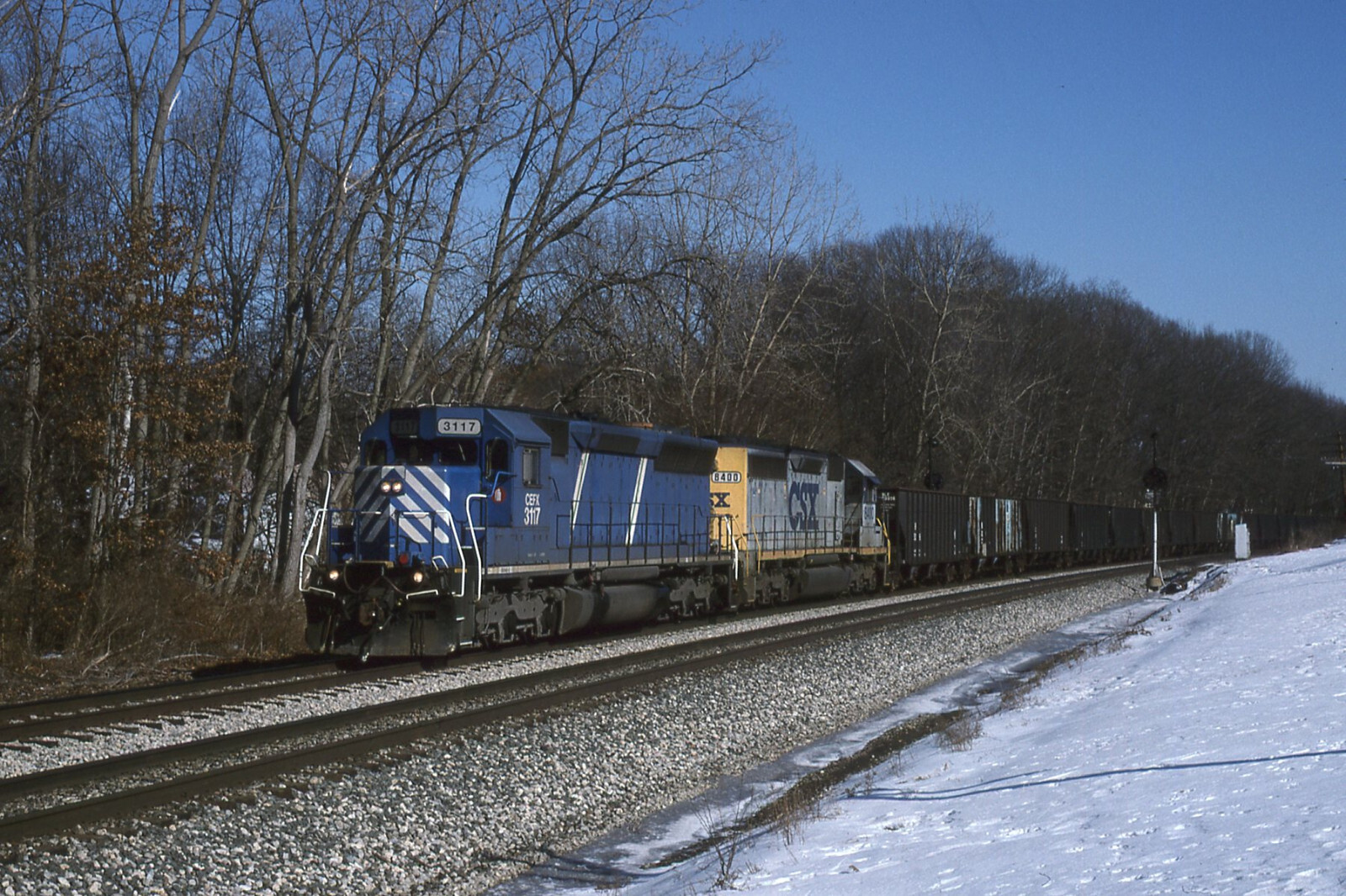 CEFX SD45M 3117 & 1 ON CSX K181 ACTION 2004 CSXT ORIGINAL SLIDE