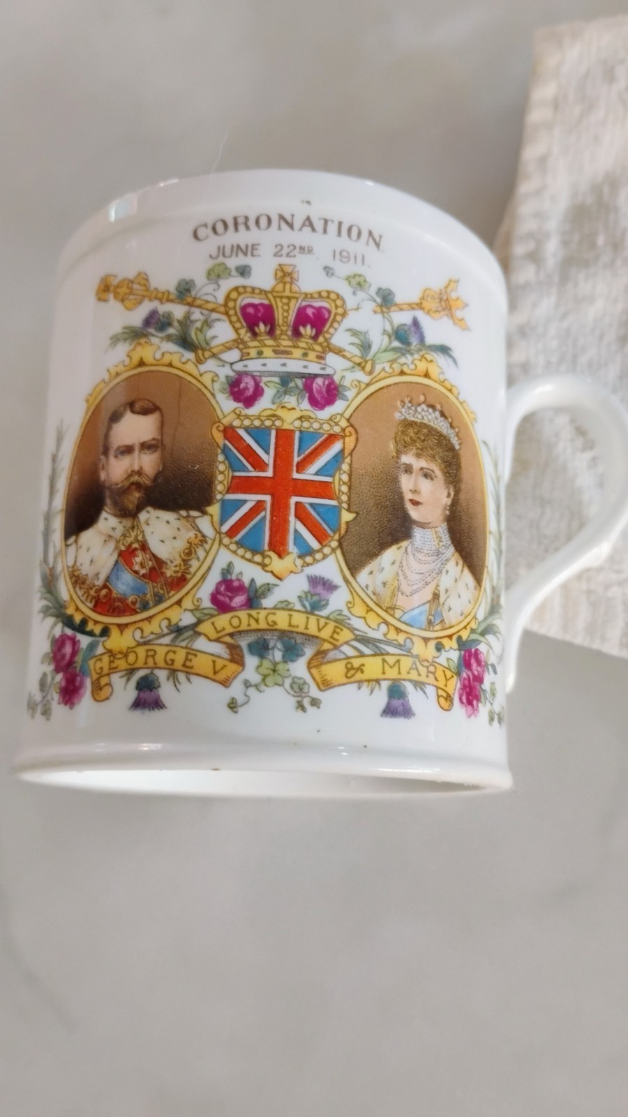 Coronation King George V 1911 commemorative Mug excellent condition