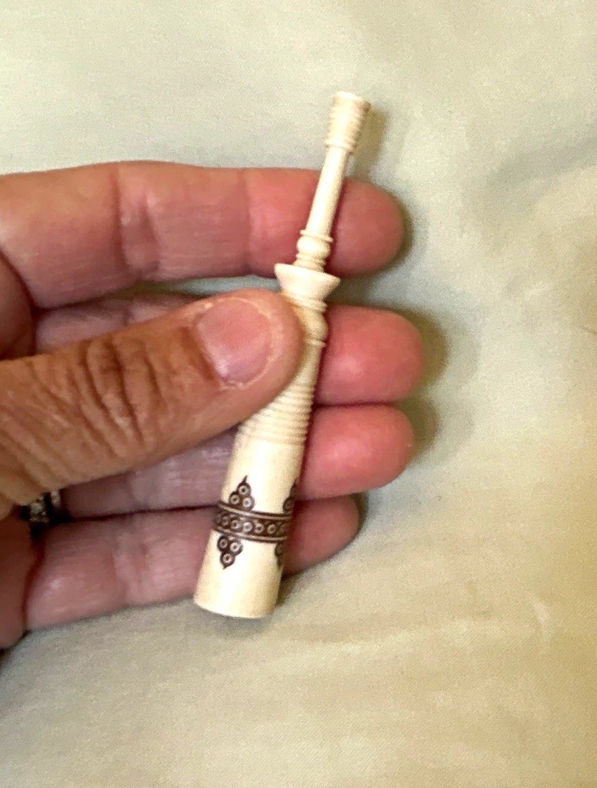 Antique Vintage Bovine Bone Sewing Needle Case