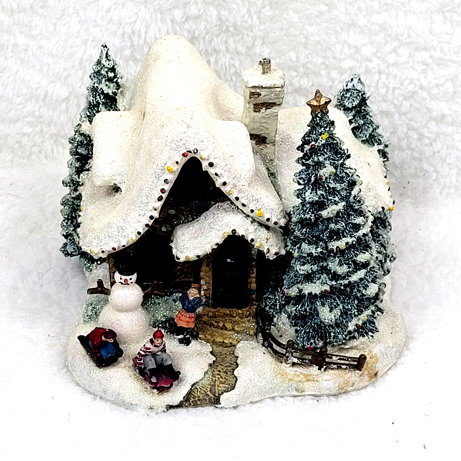 2008 Thomas Kinkade Christmas Snow Figurines Victorian Village House 6x6x5 in 2008 Thomas Kinkade Christmas Snow Figurines Victorian Village House 6x6x5 in