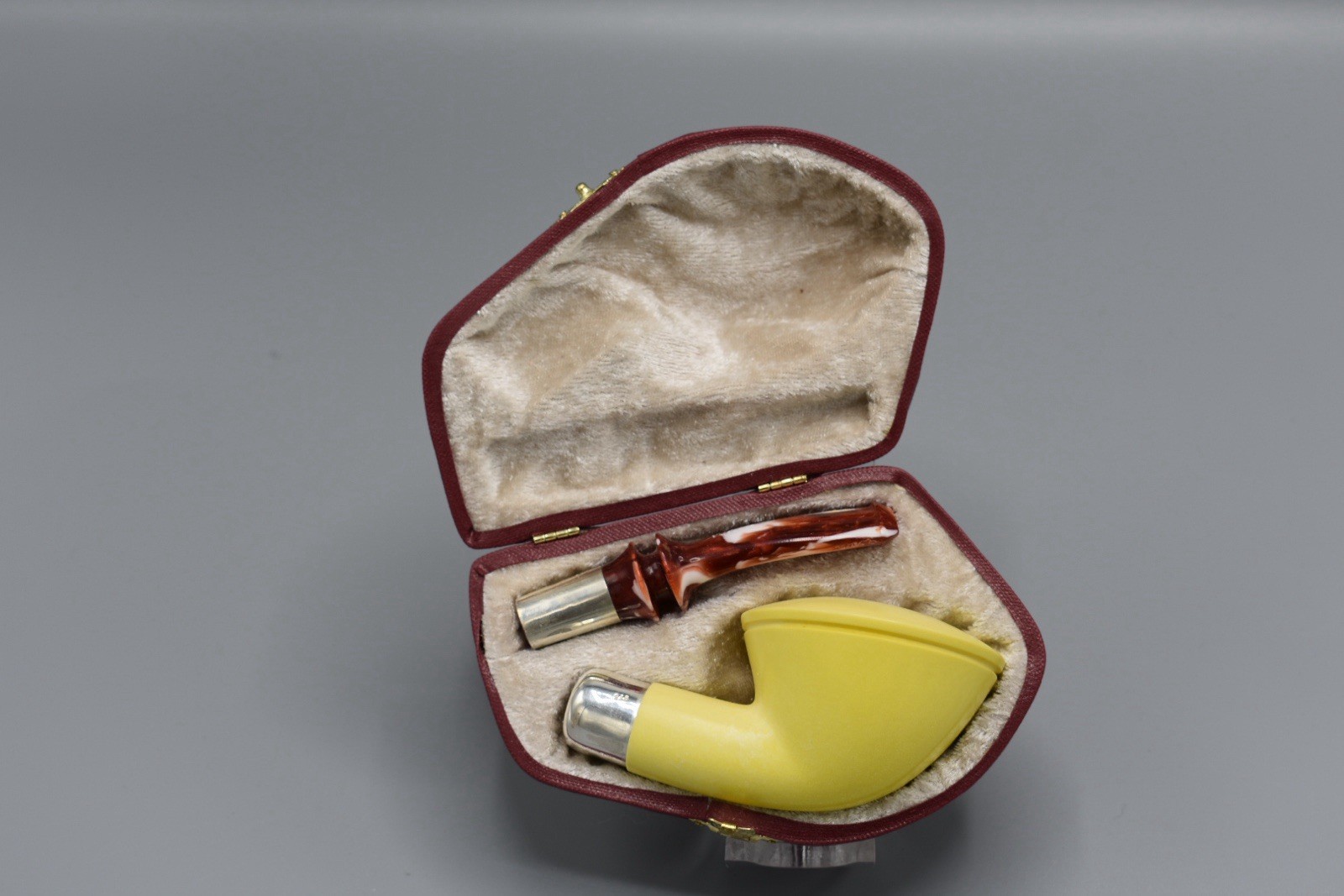 Silver Spigot Rhodesian PIPE-BLOCK MEERSCHAUM-NEW-HAND CARVED  W Case#1738