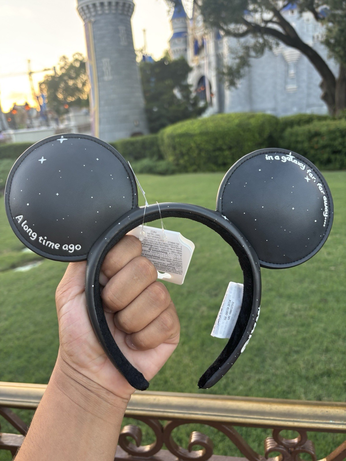 2026 Disney Parks Star Wars Galaxy Far Away Minnie Mouse Ear Headband NWT 2026 Disney Parks Star Wars Galaxy Far Away Minnie Mouse Ear Headband NWT