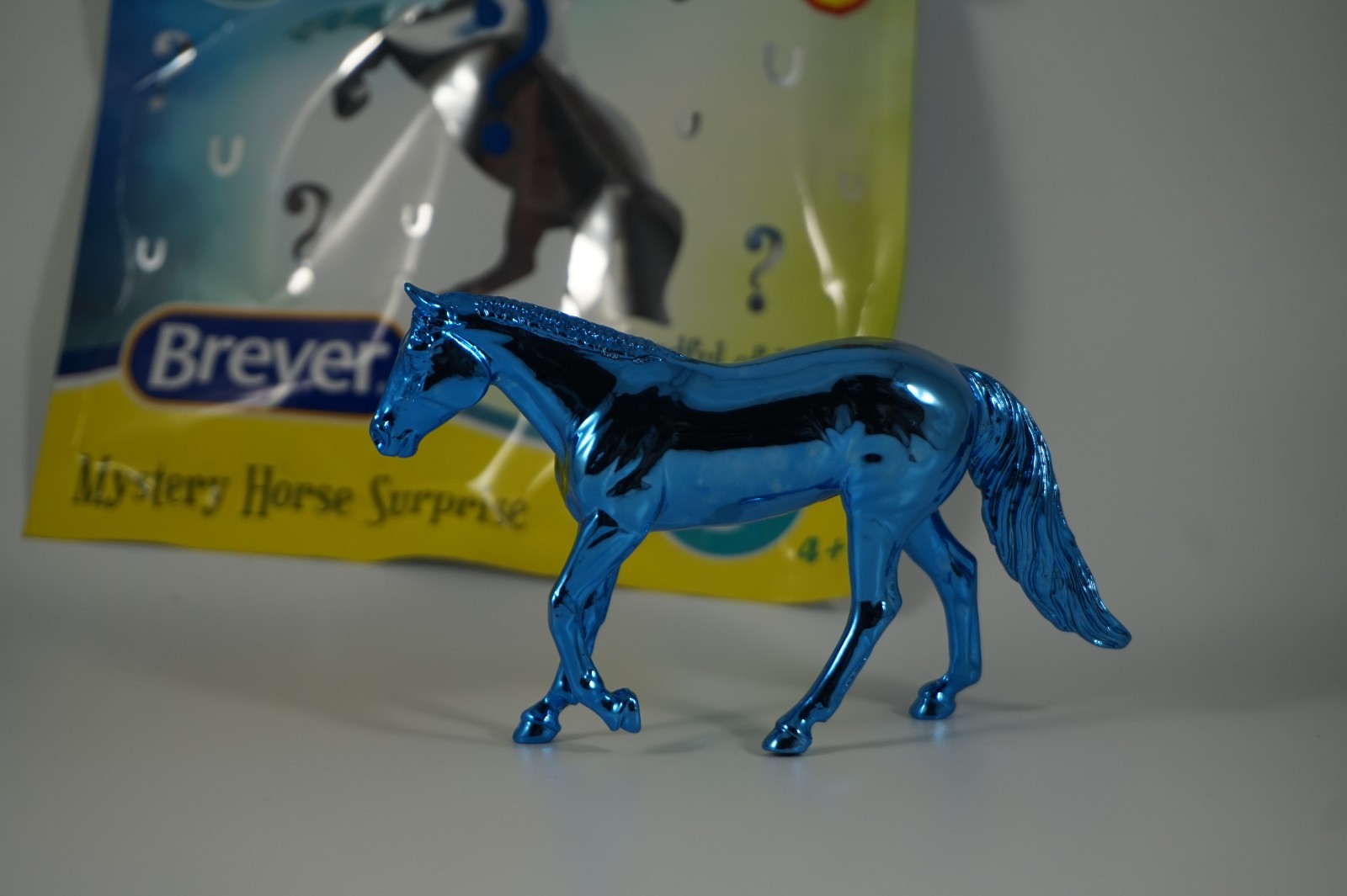 Breyer Stablemate TSC Mystery Horse Surprise Series 3 Ultra Rare Chase 6221 New