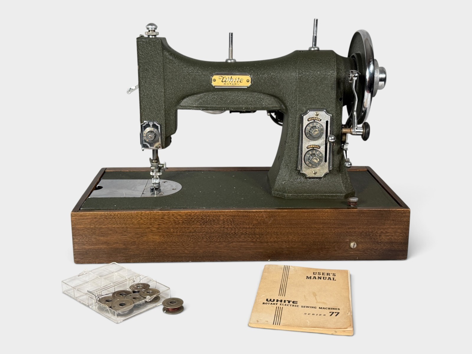 Vintage White Rotary Series 77 Sewing Machine 77MG-20300 Case Manual Tested Vintage White Rotary Series 77 Sewing Machine 77MG-20300 Case Manual Tested