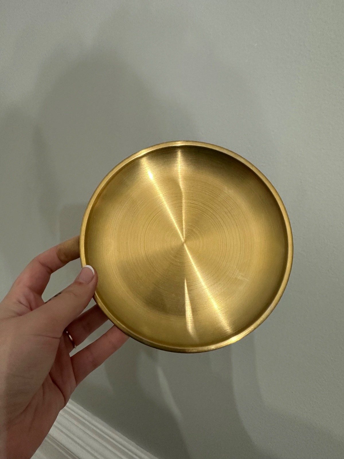 Set of 4 Gold Plates (unbranded)