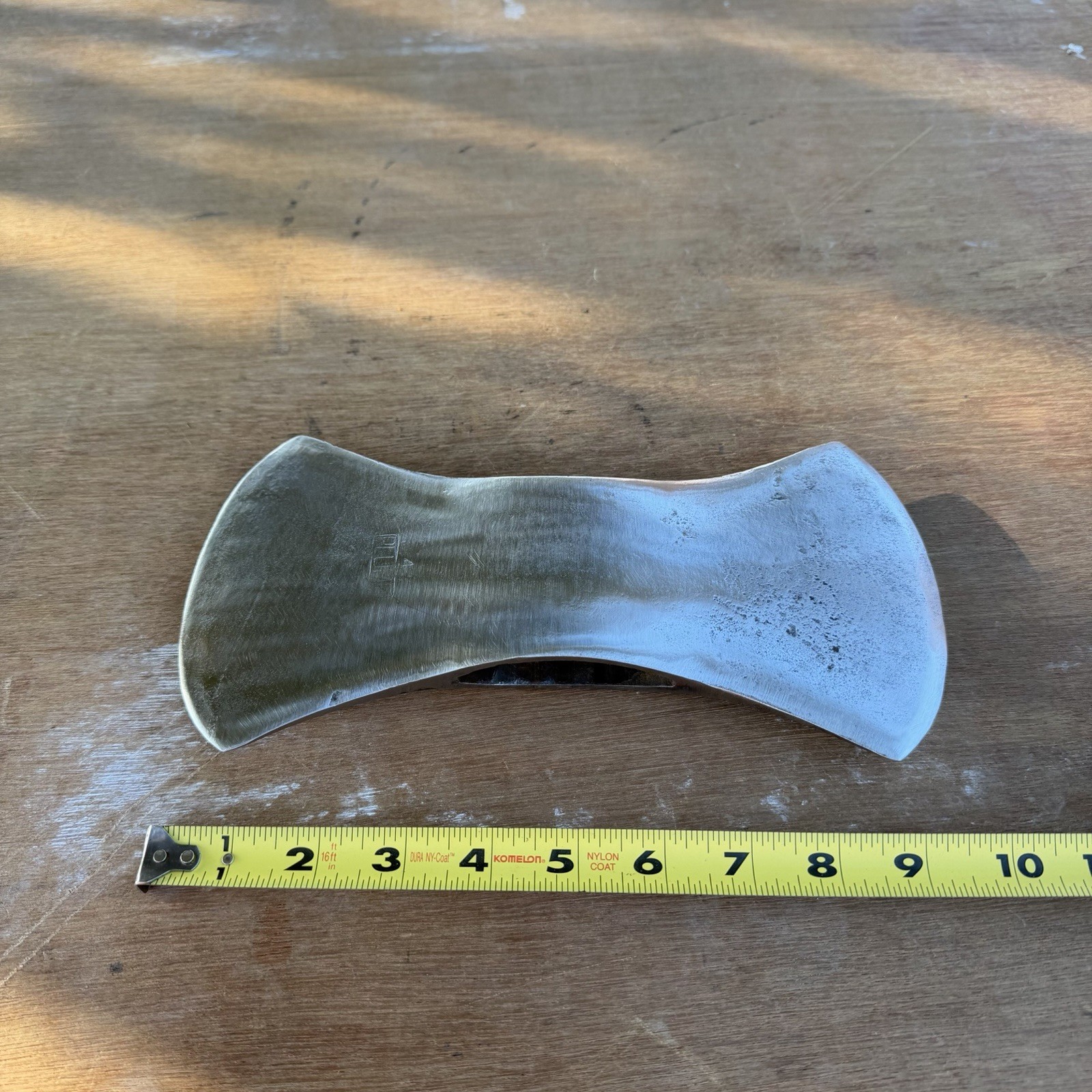 Vintage PLUMB 4 Lbs Double Bit Axe Head 10'' x 5-1/4'' Nice Pattern Vintage PLUMB 4 Lbs Double Bit Axe Head 10'' x 5-1/4'' Nice Pattern