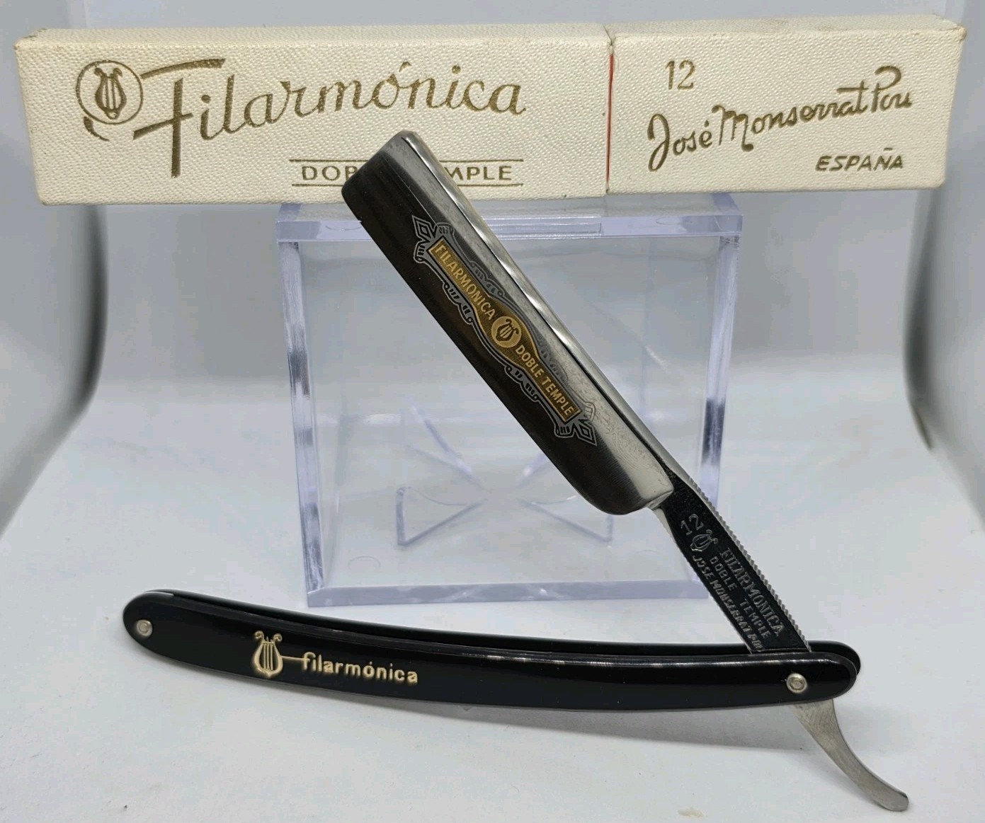 Rare mint Filarmonica 12 INOXIDABLE Straight Razor Jose Montserrat Pou Spain box Rare mint Filarmonica 12 INOXIDABLE Straight Razor Jose Montserrat Pou Spain box