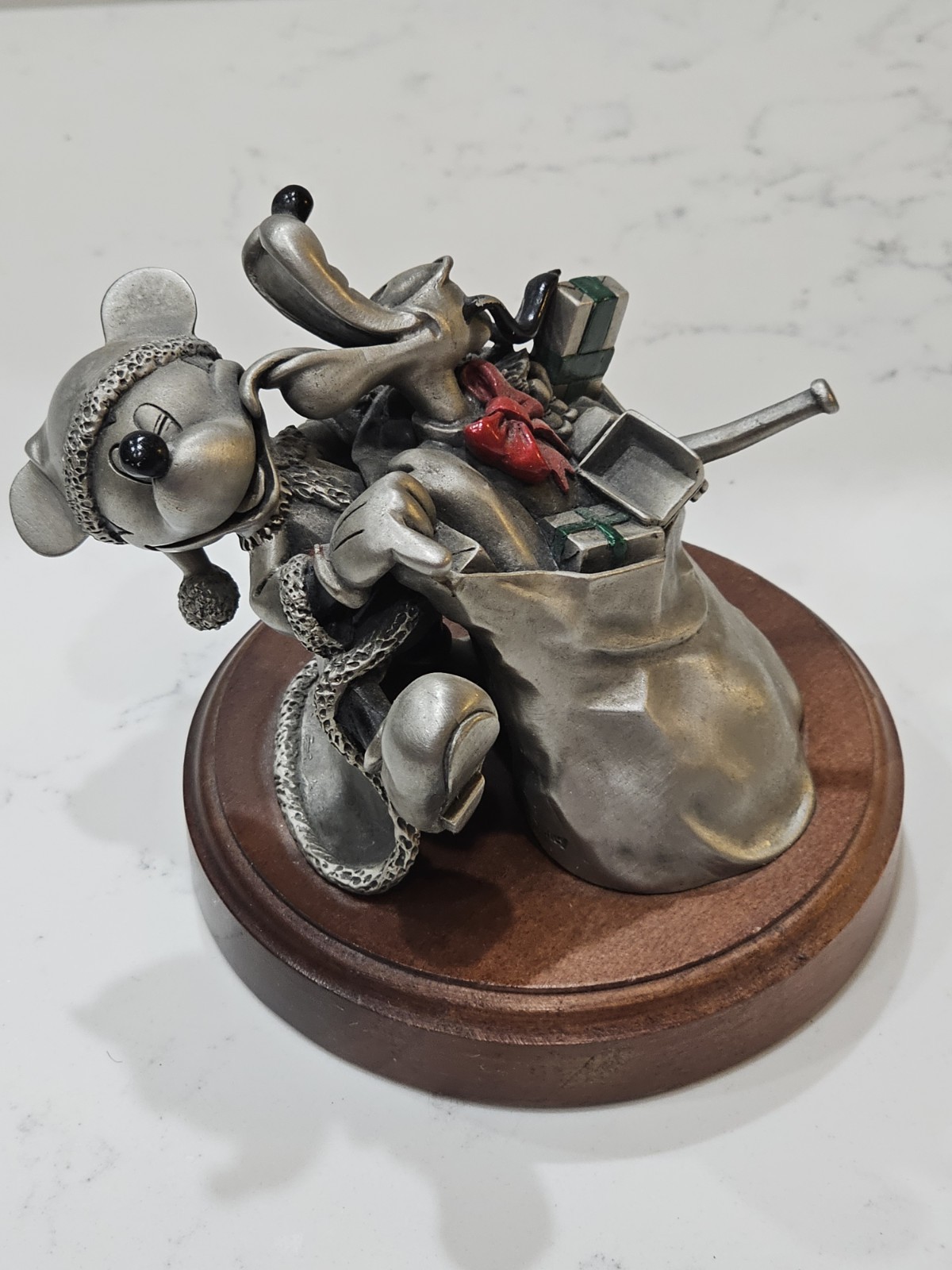 Vintage CHILMARK Annual Mickey Santa JUST FOR YOU 1994 Fine Pewter Figurine #813 Vintage CHILMARK Annual Mickey Santa JUST FOR YOU 1994 Fine Pewter Figurine #813