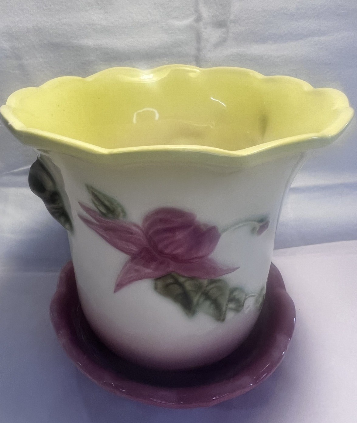 Vintage Hull Art Pottery Woodland Planter Flower Pot Saucer W-11 6\