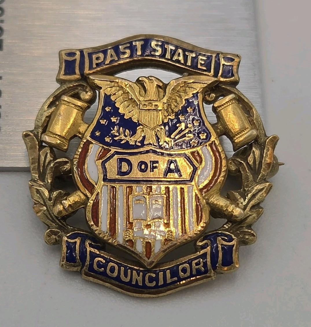 Vintage Daughters of America Past State Councillor 10K Gold Enamel Badge 4g