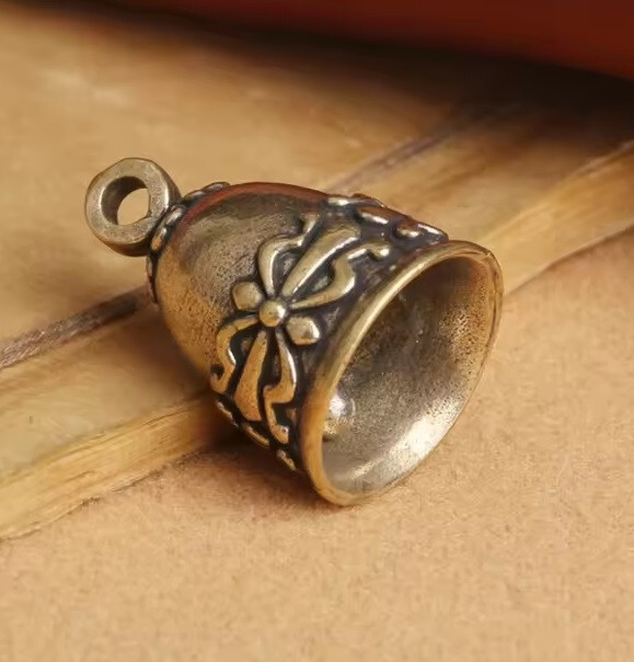 Brass Bell Key Pendan Figurine Small Statue Office Home Decoration Toy Gifts