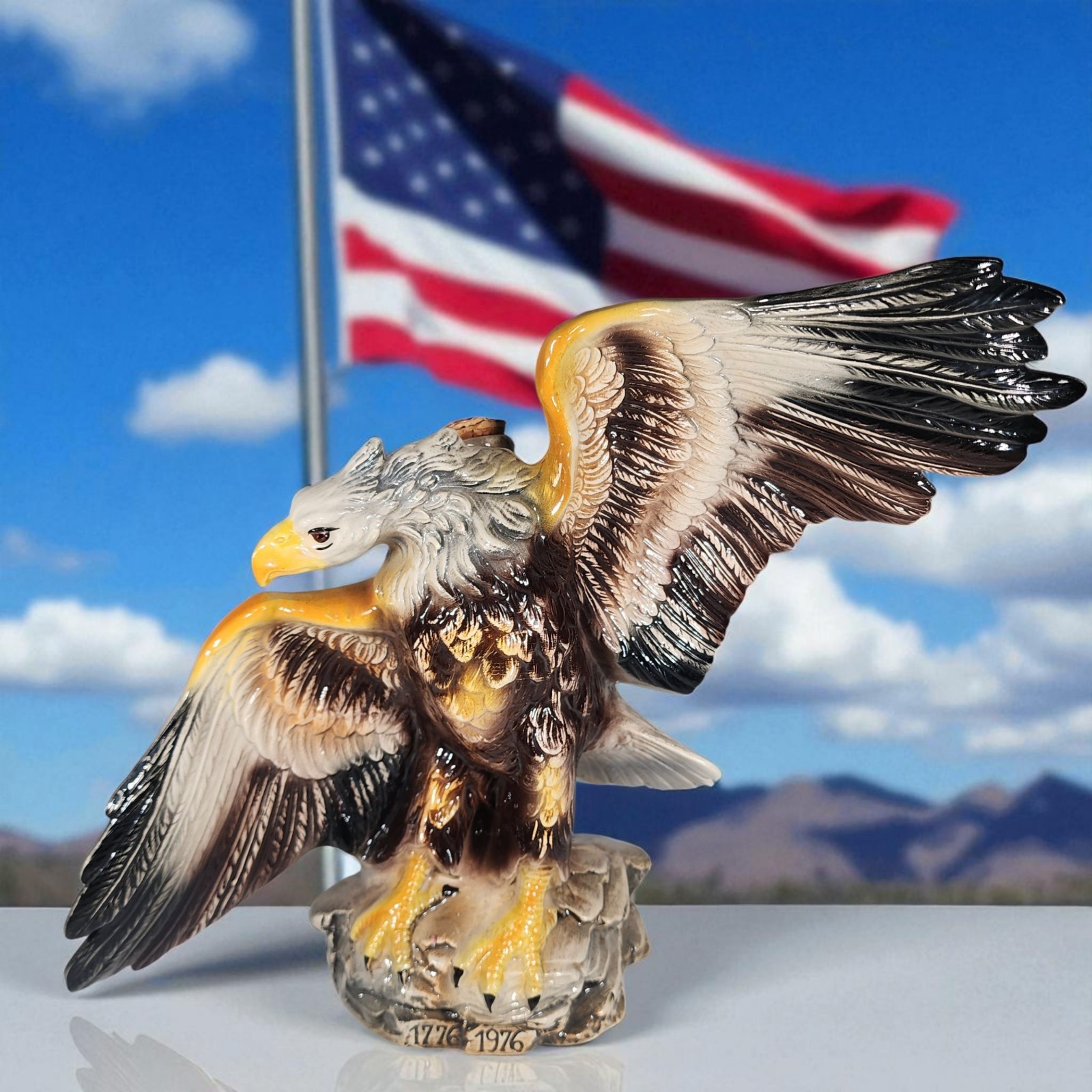 RARE Barsottini Bald Eagle Whiskey Decanter 1970 Ltd. Ed. Vino Rosso 1976 BANFI RARE Barsottini Bald Eagle Whiskey Decanter 1970 Ltd. Ed. Vino Rosso 1976 BANFI