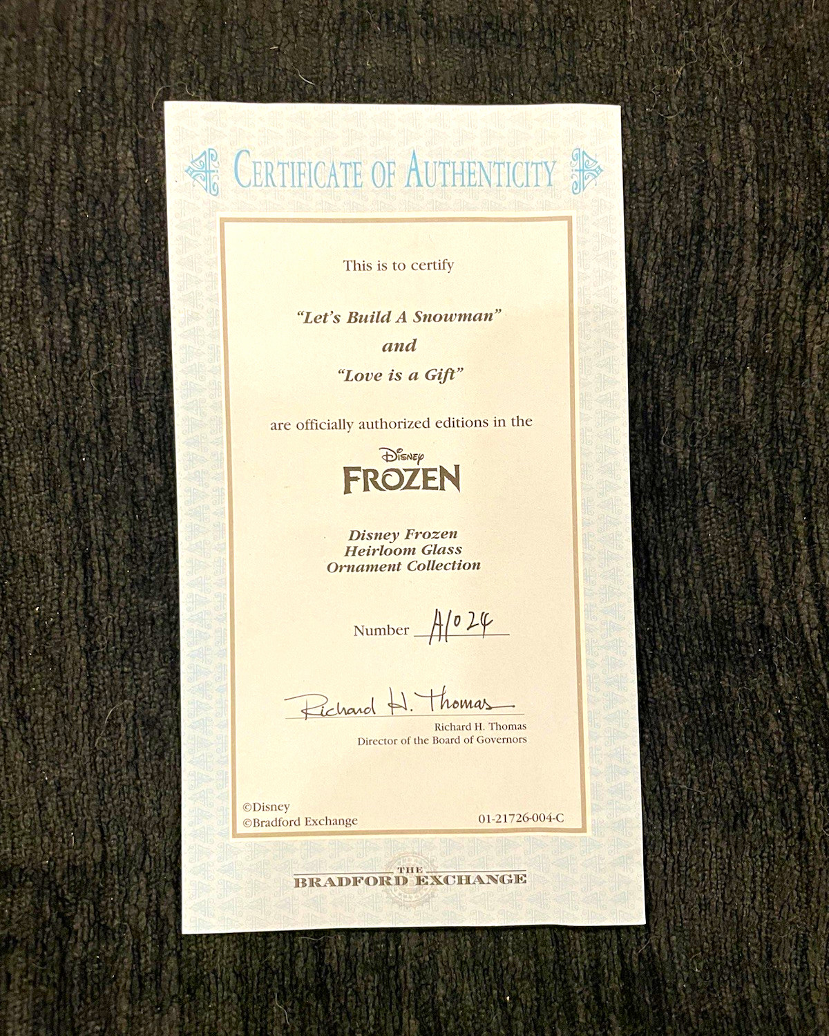 The Bradford Exchange Disney Frozen Glass Heirloom Ornament Collection w/ COA