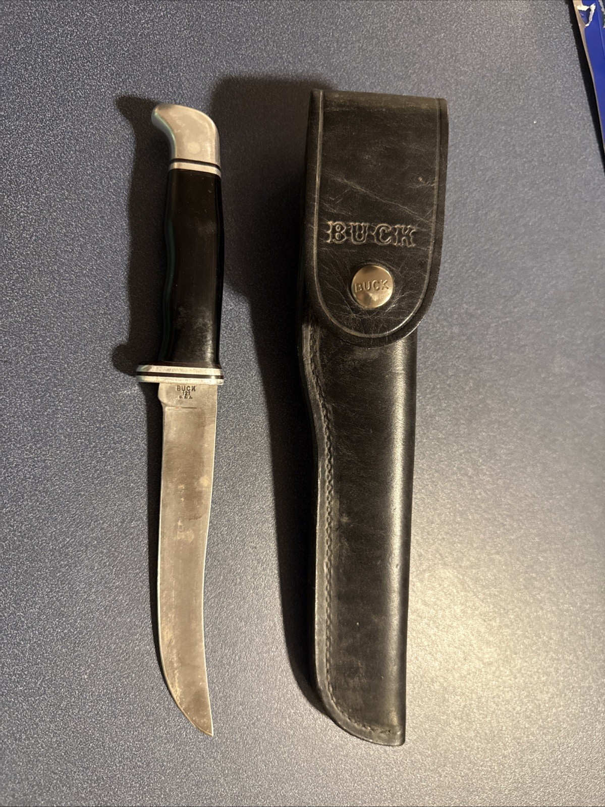 BUCK 121 FIXED BLADE KNIFE WITH SHEATH VINTAGE USA