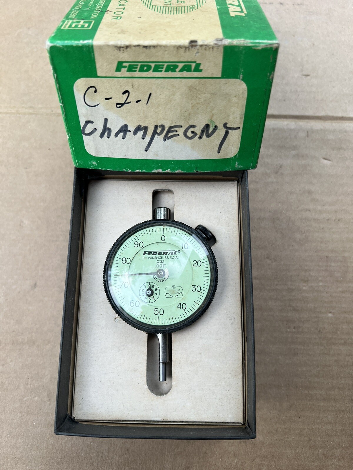 🇺🇸Federal C21 Dial Indicator Gauge .001 W/Box Machinist Tool Gage🇺🇸 🇺🇸Federal C21 Dial Indicator Gauge .001 W/Box Machinist Tool Gage🇺🇸