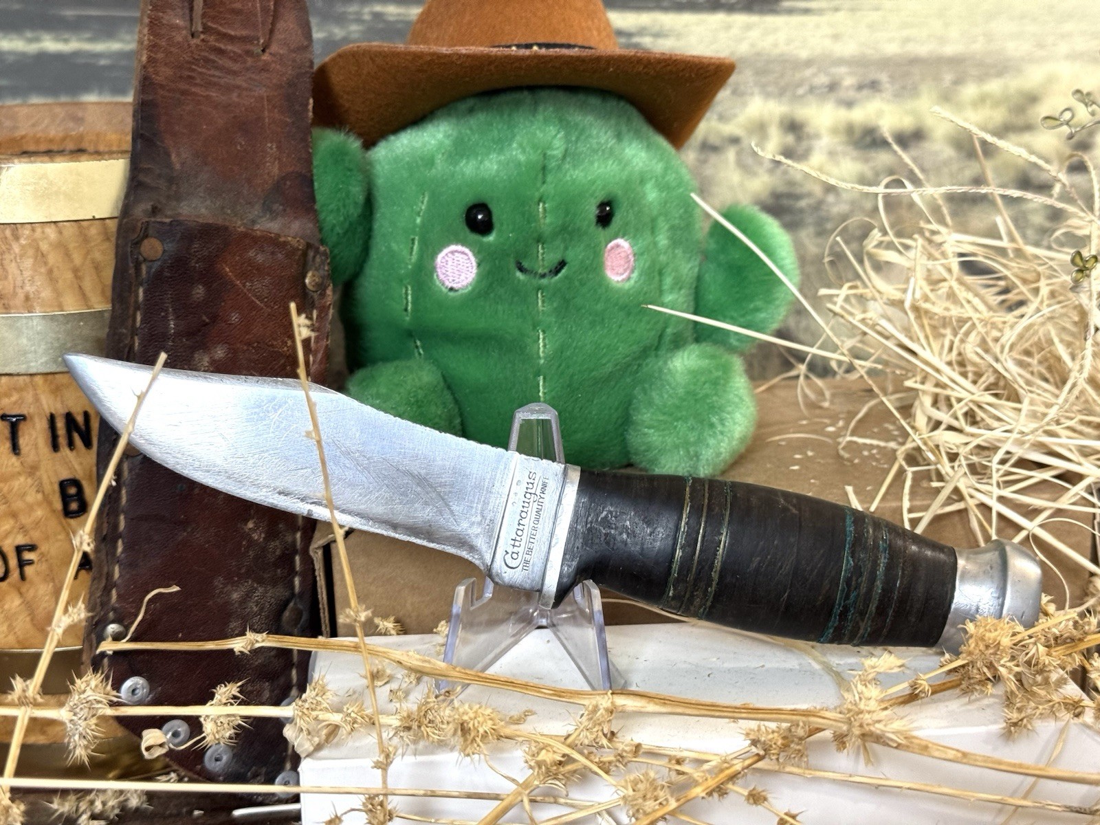 pre-WWII CATTARAUGUS Stacked Leather Handle 8.5