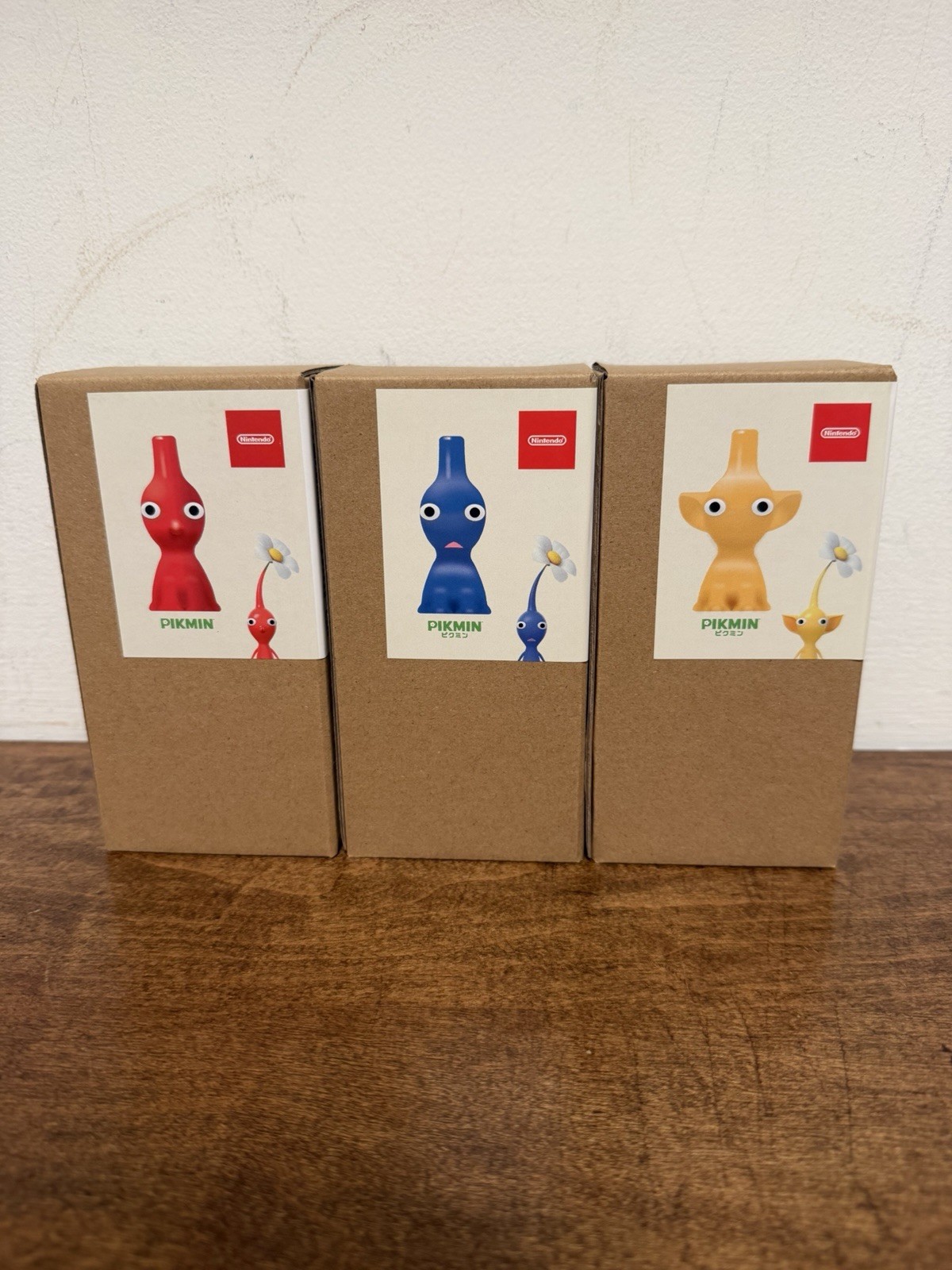 NEW Nintendo KYOTO PIKMIN Figure Flower Vase Red & Blue & Yellow Set of 3