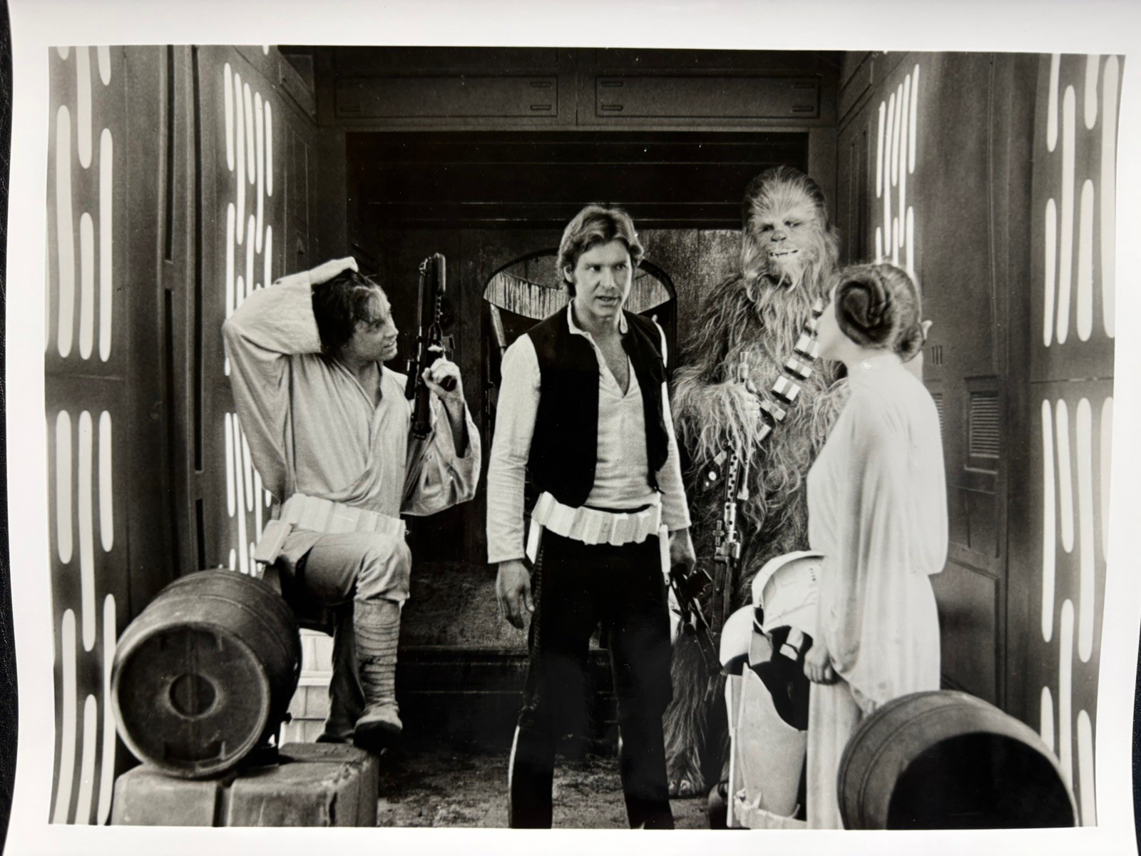18 Star Wars Movie black & White Glossy 8x10 Photos Prints large lot of pics Vtg 18 Star Wars Movie black & White Glossy 8x10 Photos Prints large lot of pics Vtg