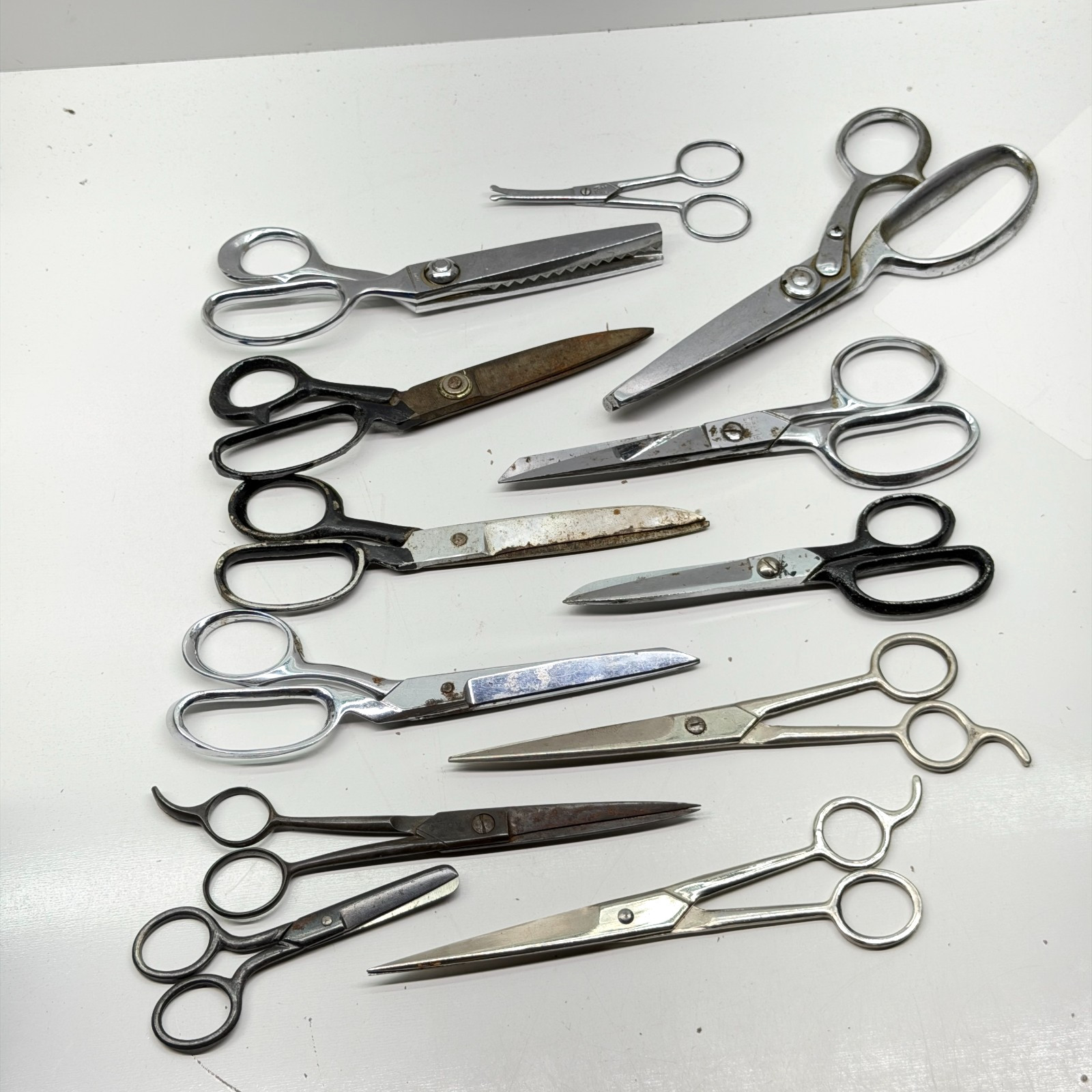Vintage Sewing Tailor Scissors Shears Lot of 12 Pinking Barber Fabric Mixed Size Vintage Sewing Tailor Scissors Shears Lot of 12 Pinking Barber Fabric Mixed Size