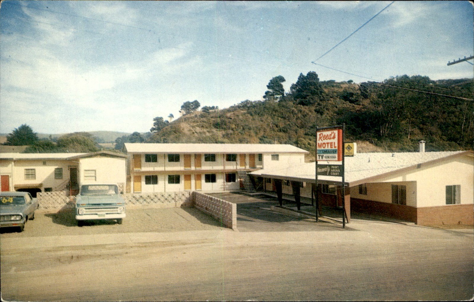 Point Arena California CA Reed's Motel B. M. Gaskill c1950s-60s Vintage Postcard