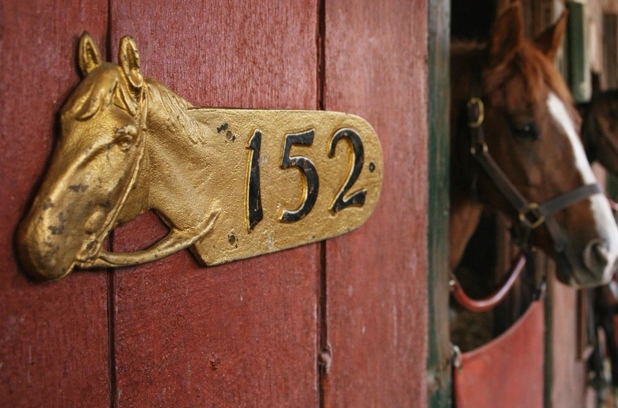 Antique Cast Brass Horse Stall Number Plaque No 152 Equestrian Stable Tack Barn Antique Cast Brass Horse Stall Number Plaque No 152 Equestrian Stable Tack Barn