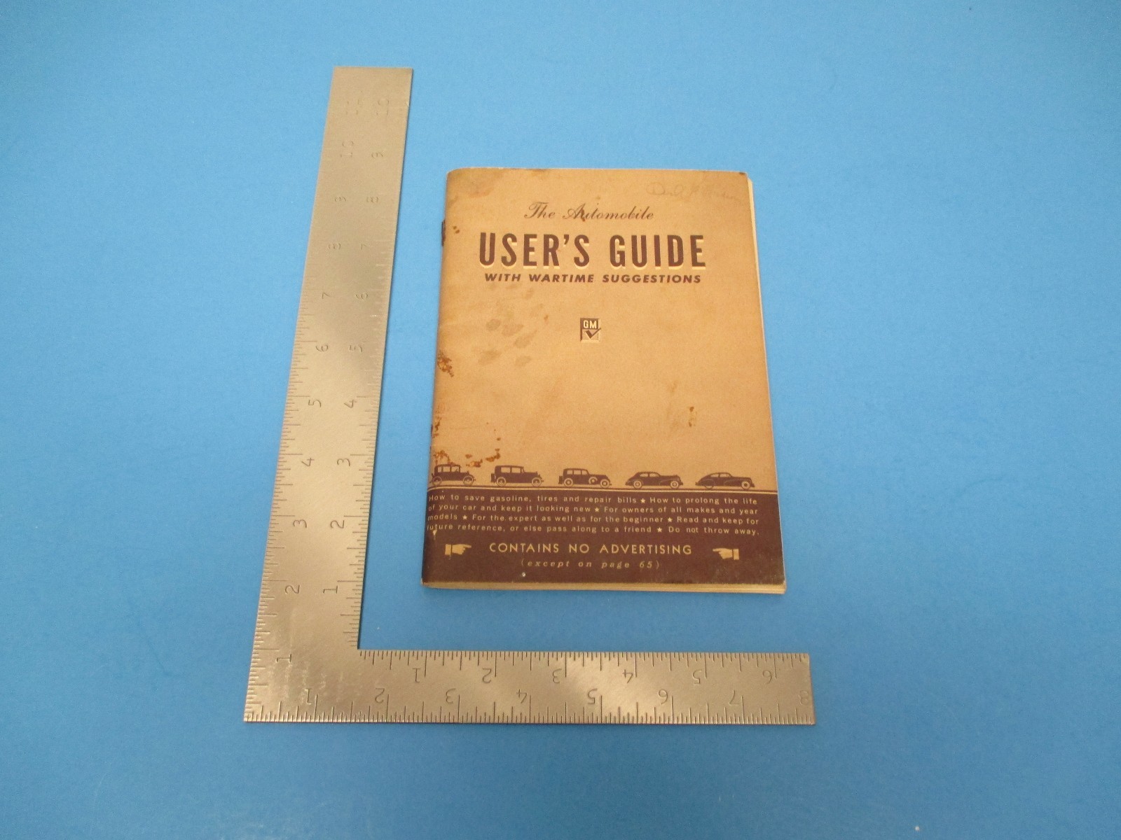 Vintage General Motor's Automobile User's Guide with Wartime Suggestions, S1550