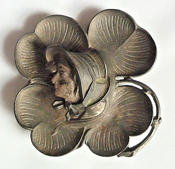 Antique Four Leaf Clover / Woman in Bonnet Inkwell