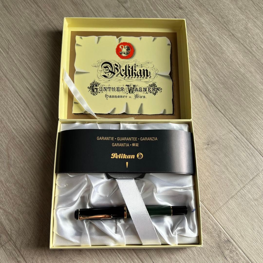 Pelikan Souver n Fountain Pen Green Stripe With original box
