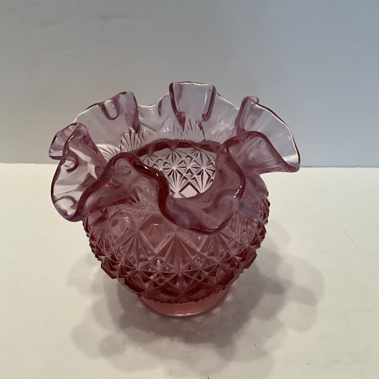 Fenton Ruffled Edge Pink Glass Rose Bowl Vase Diamond Pattern 4” Tall By 5” Wide
