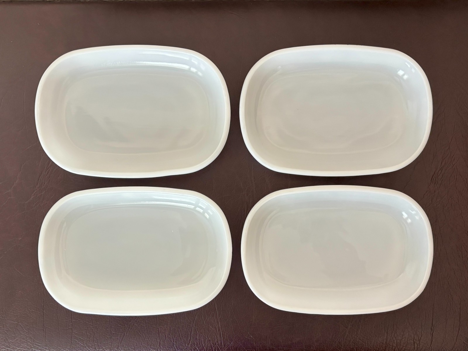 Lot of 4 Anchor Hocking UNITED AIRLINES Milk Glass Rectangular Dish – Clean