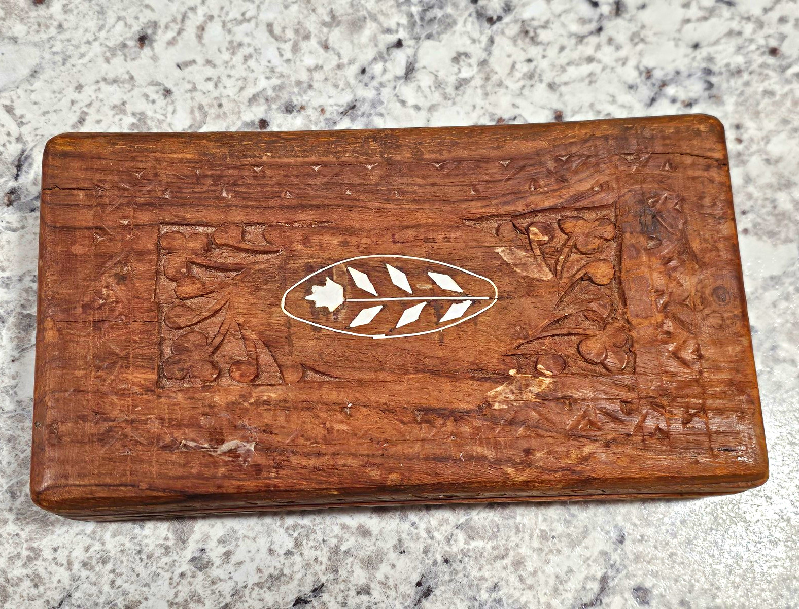 Vintage Hand Carved Wooden Jewelry Box India Inlay Boho Velvet Lined Keepsake Vintage Hand Carved Wooden Jewelry Box India Inlay Boho Velvet Lined Keepsake