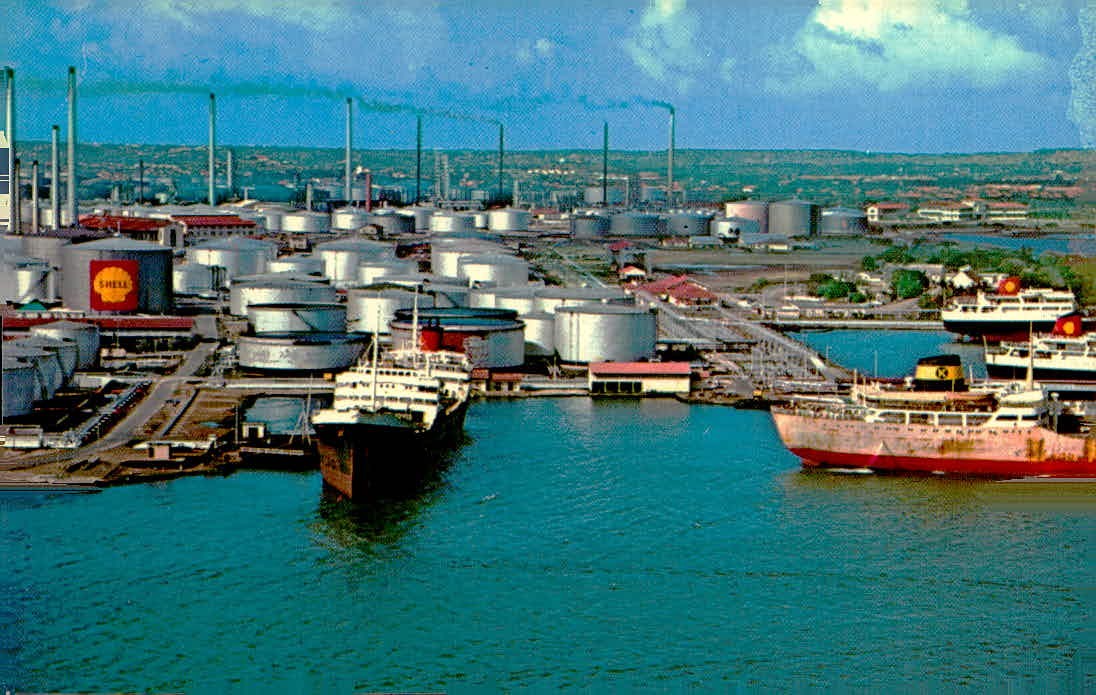 Vintage Giant Shell Refinery Curaçao Netherlands Antilles Postcard
