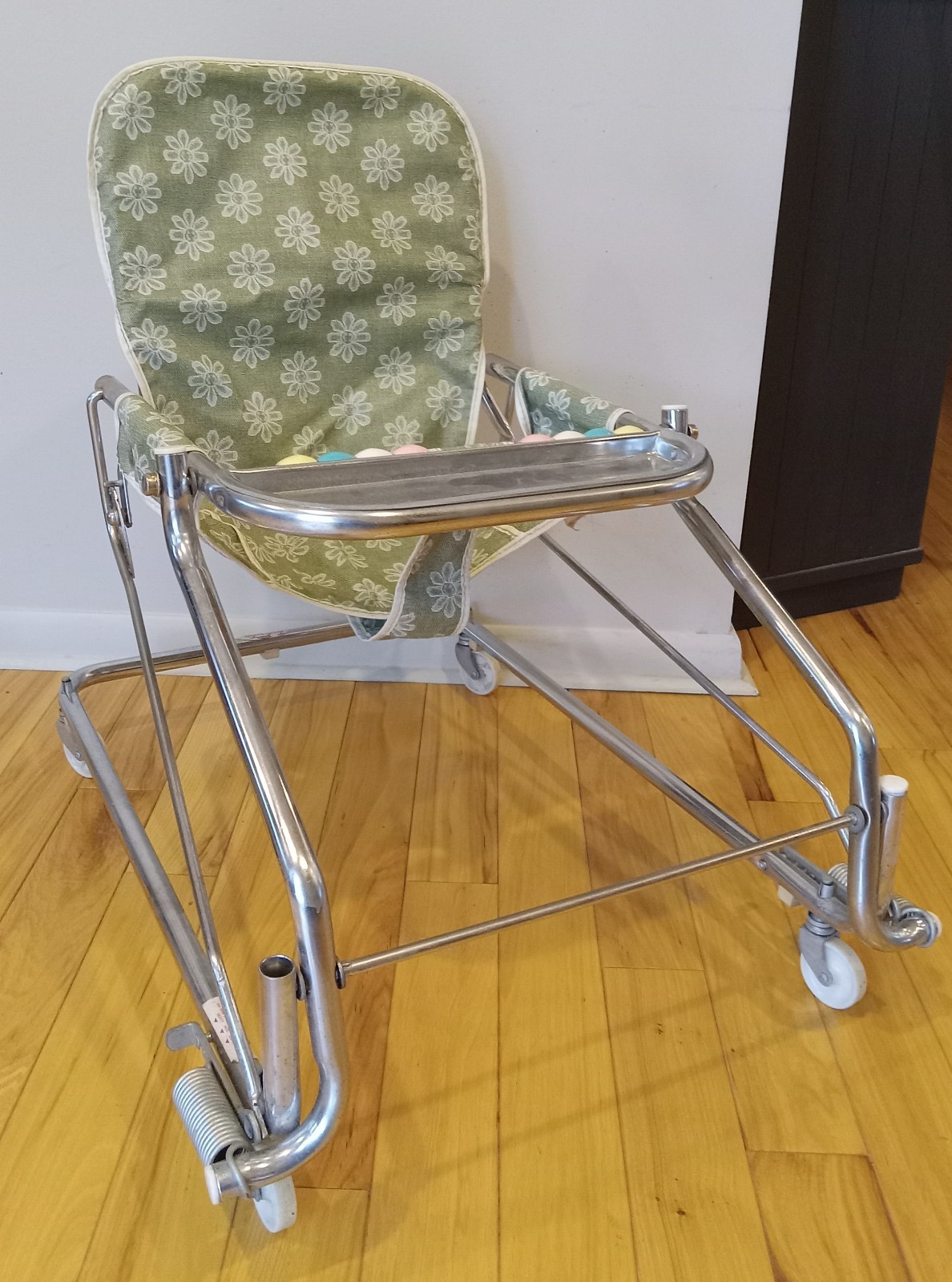 Vintage Taylor Tot Bouncy Baby Seat Walker w Metal Tray Collapsible Green Vintage Taylor Tot Bouncy Baby Seat Walker w Metal Tray Collapsible Green