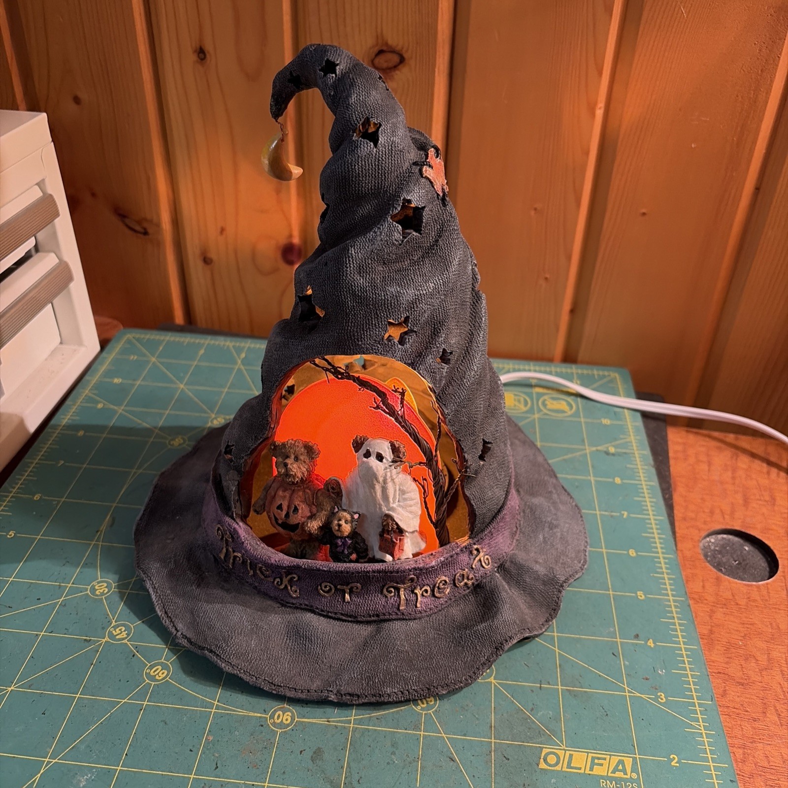 Boyds Bears Halloween Resin Spooky Punky  Boo Esbeareldas Hat w/Box, Light Works