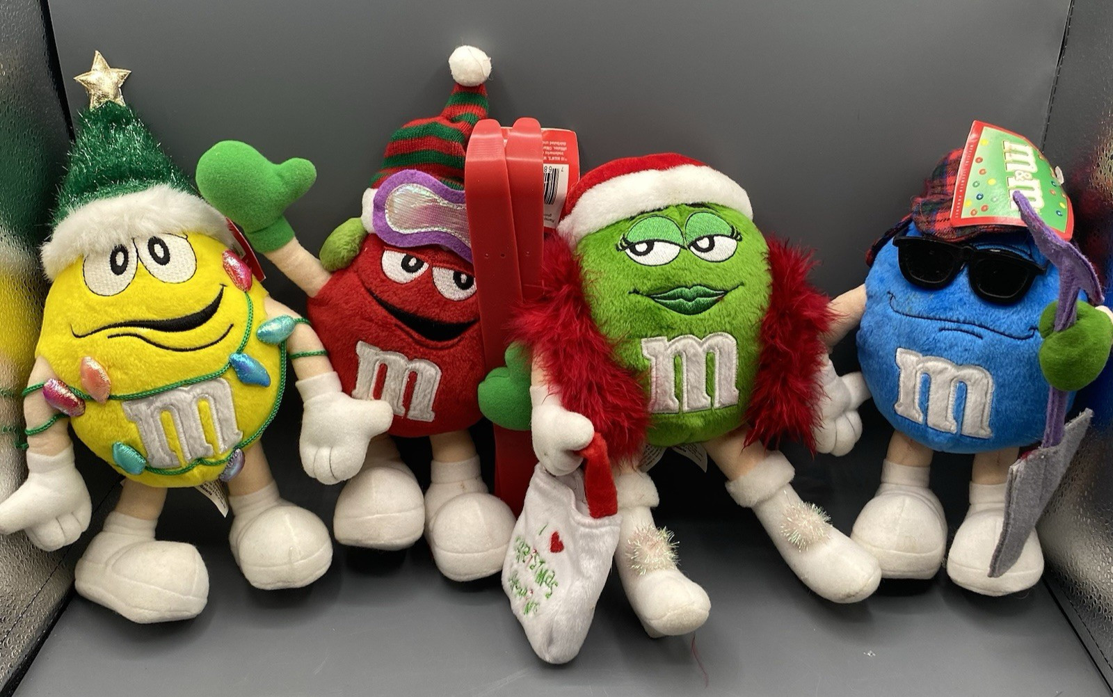 MnM\'s 2002 Christmas Plush Set of 4 Red Yellow Green Blue MnM\'s 2002 Christmas Plush Set of 4 Red Yellow Green Blue