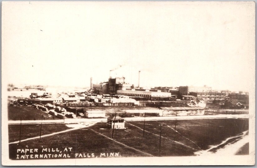 c1930s International Falls, Minnesota Photo RPPC Postcard \