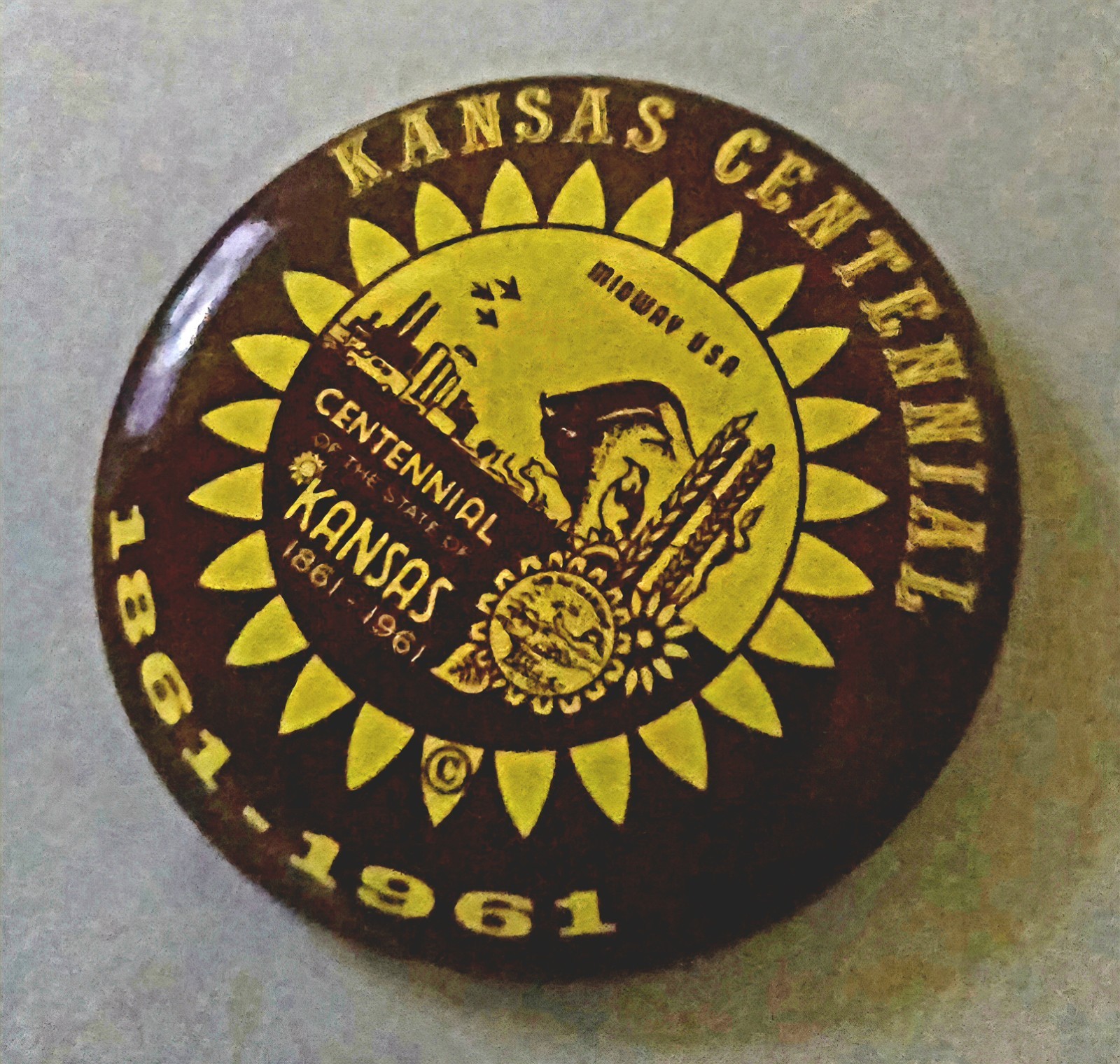 1861 - 1961 Kansas Centennial Pin Back Button . New Old Stock 1861 - 1961 Kansas Centennial Pin Back Button . New Old Stock