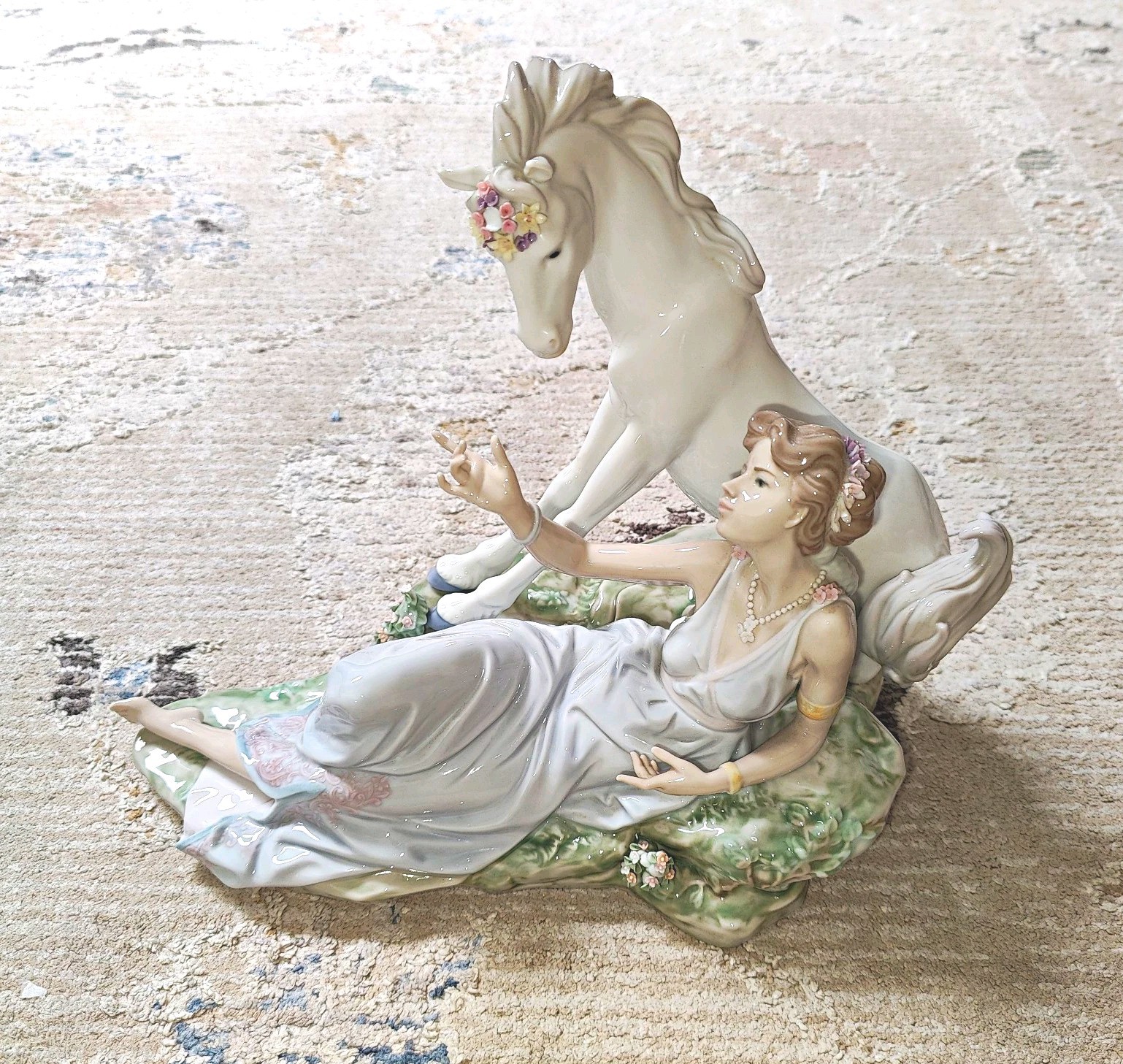 Lladró 6007 The Goddess and The Unicorn Porcelain Figurine *READ DESCRIPTION*