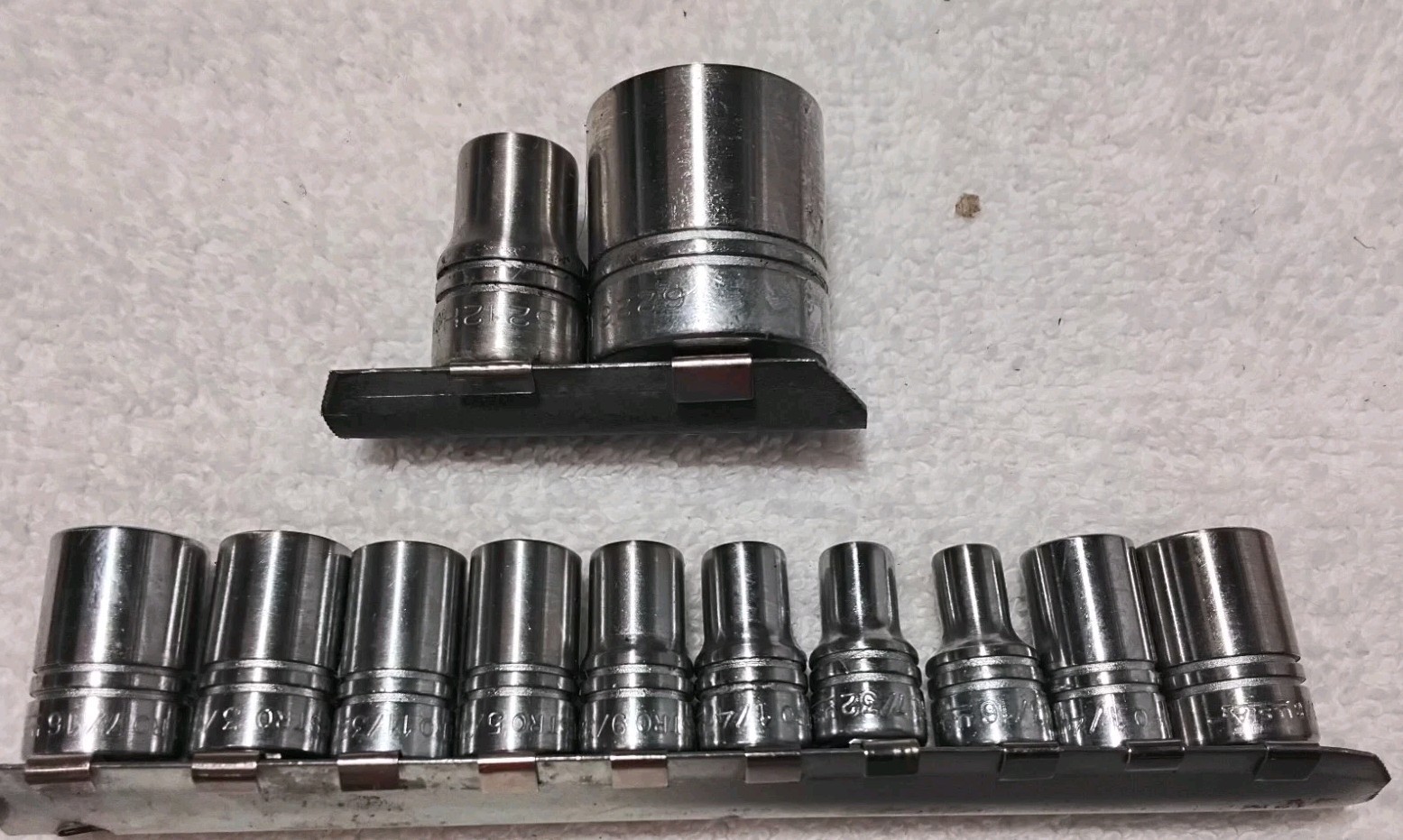 12PC. INDESTRO 1/4 12PC. INDESTRO 1/4