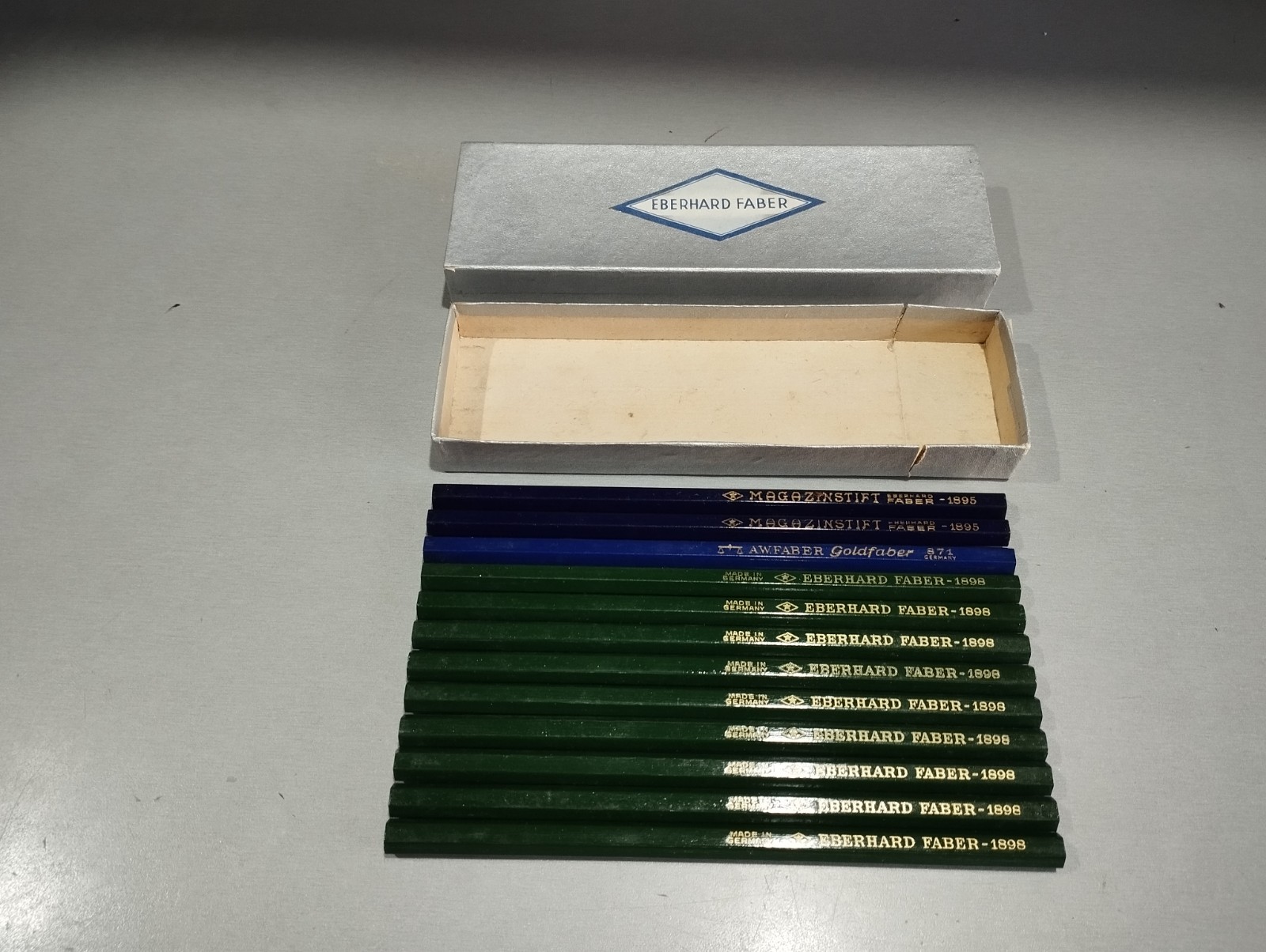 12 VINTAGE-VINTAGE EBERHARDT FABER --LARGE SIZE --GERMANY--RARE