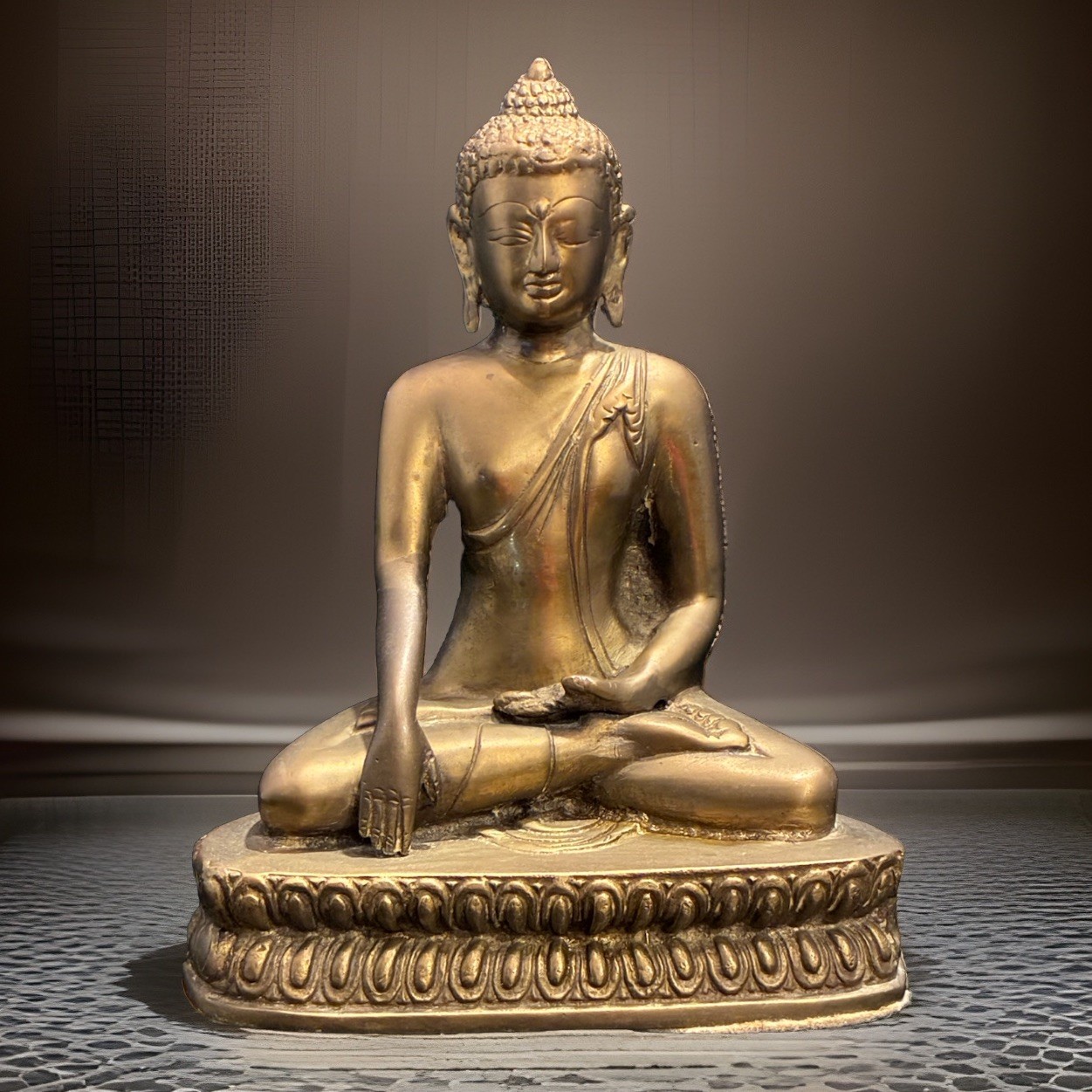 Brass/Bronze Shakyamuni meditation Buddha Statue  7.5” Tall 
